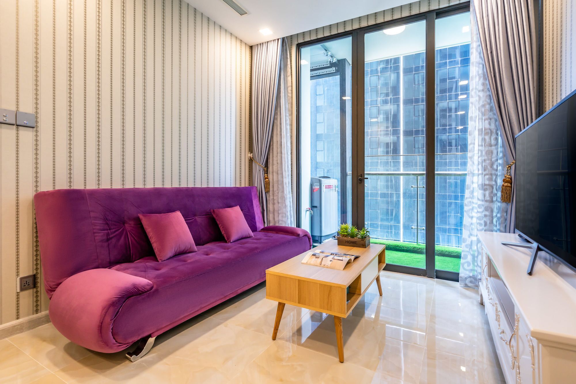 Apartment Urban House Saigon - Golden River *