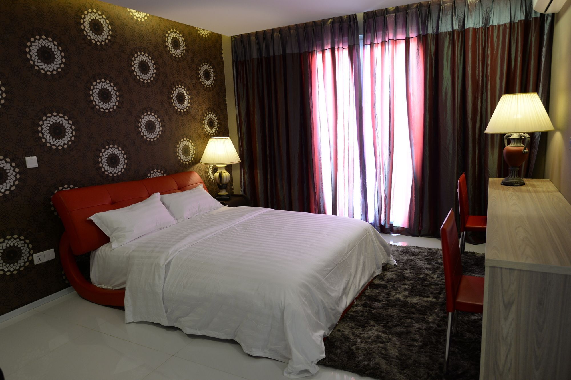 The Palm Apartment