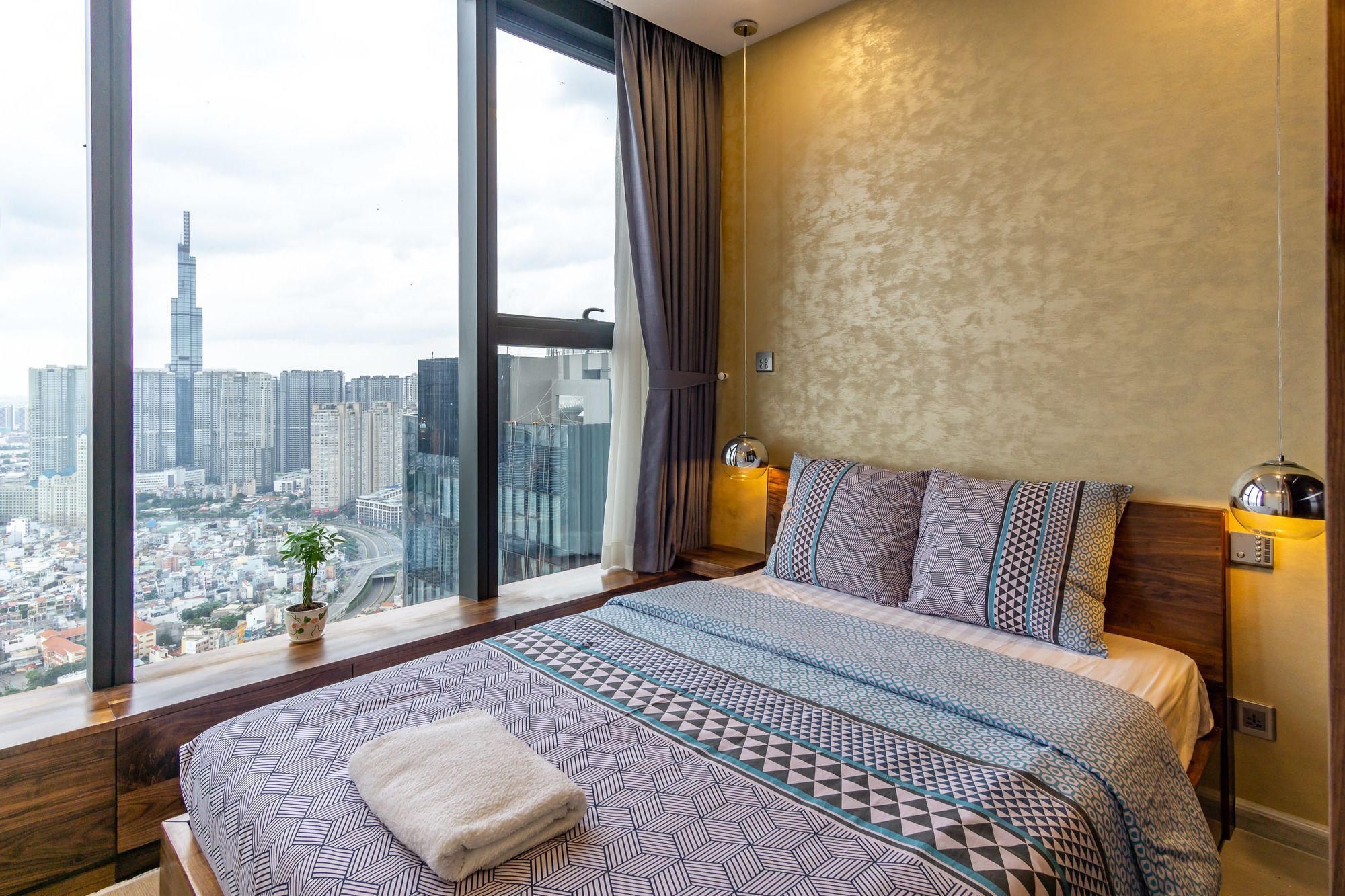 Urban House Saigon - Golden River Ho Chi Minh City