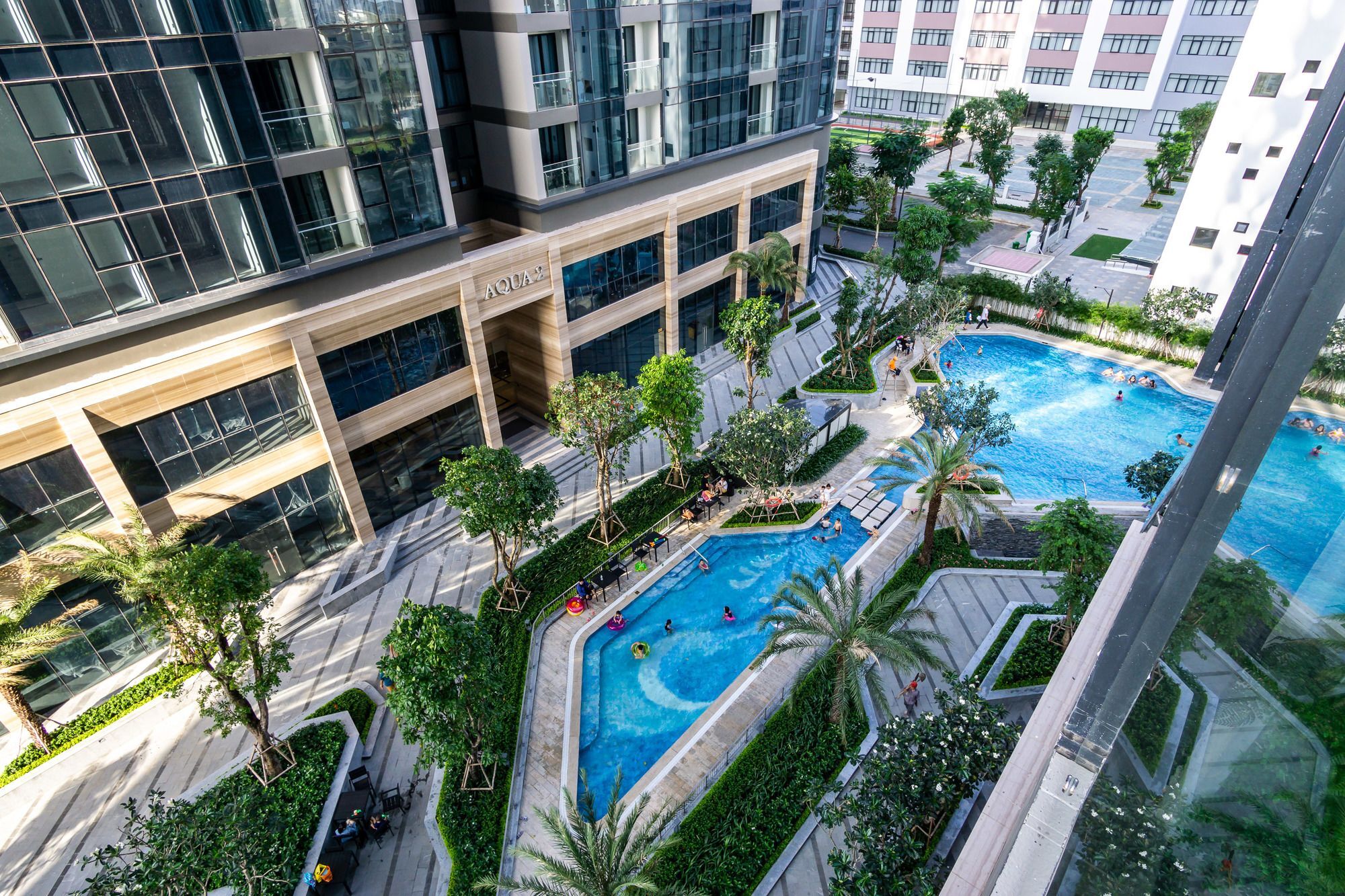 Urban House Saigon - Golden River Apartment *