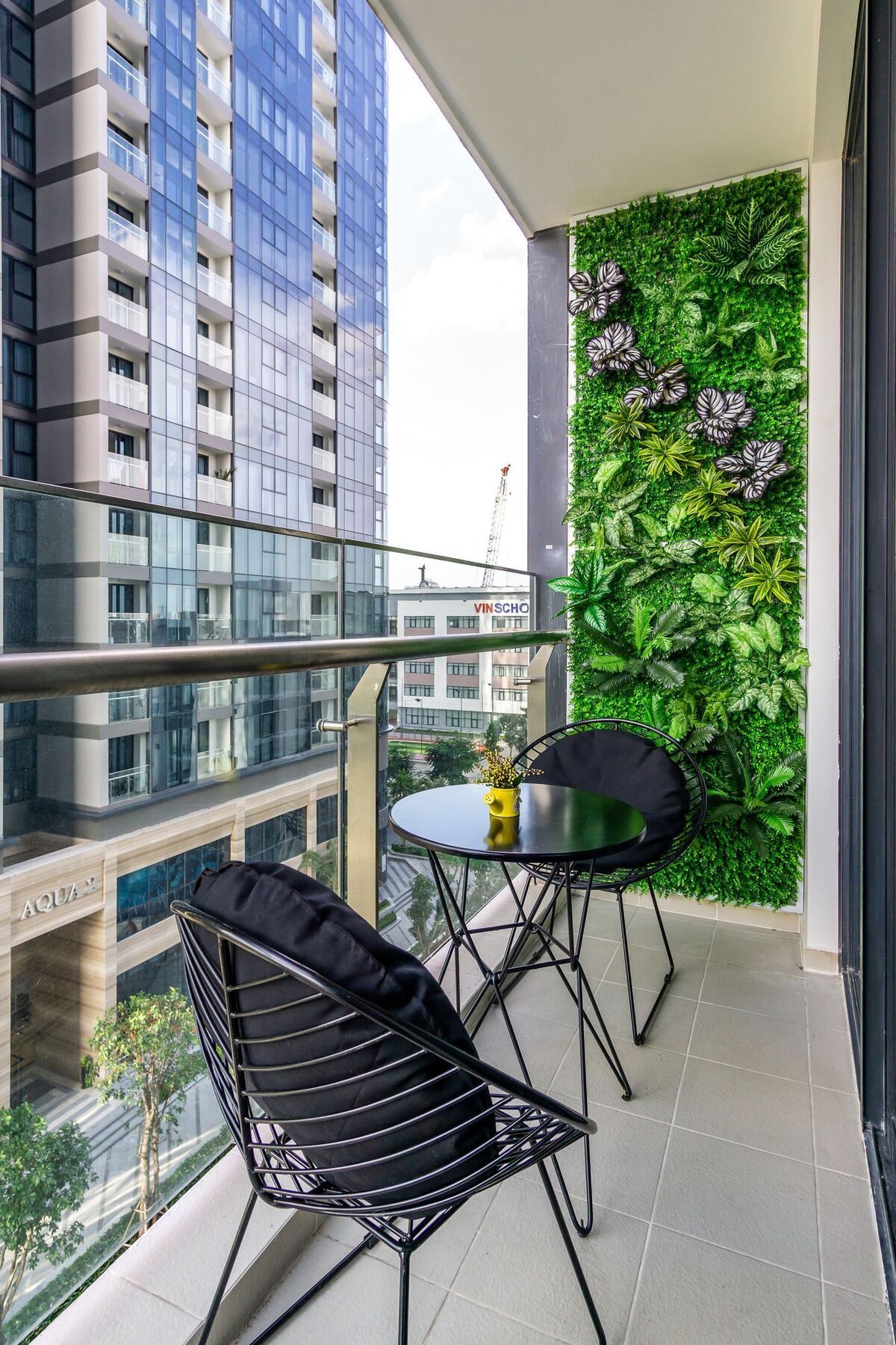 Urban House Saigon - Golden River Apartment *