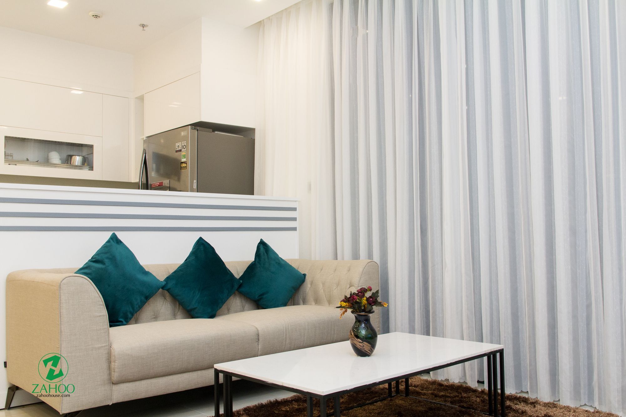 Zahoo House - Vinhomes Golden River Apartment