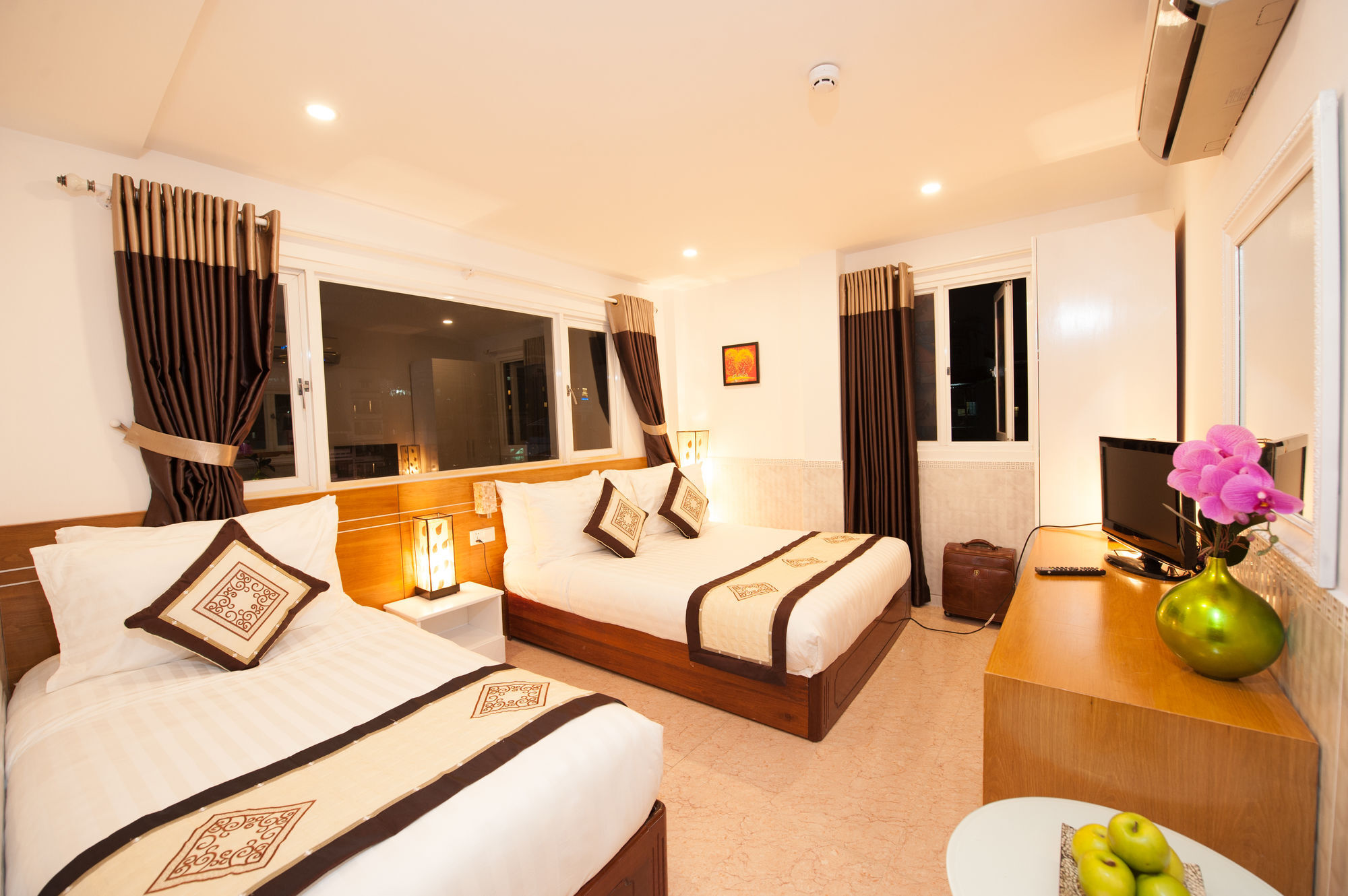 Acacia Saigon Hotel 3*