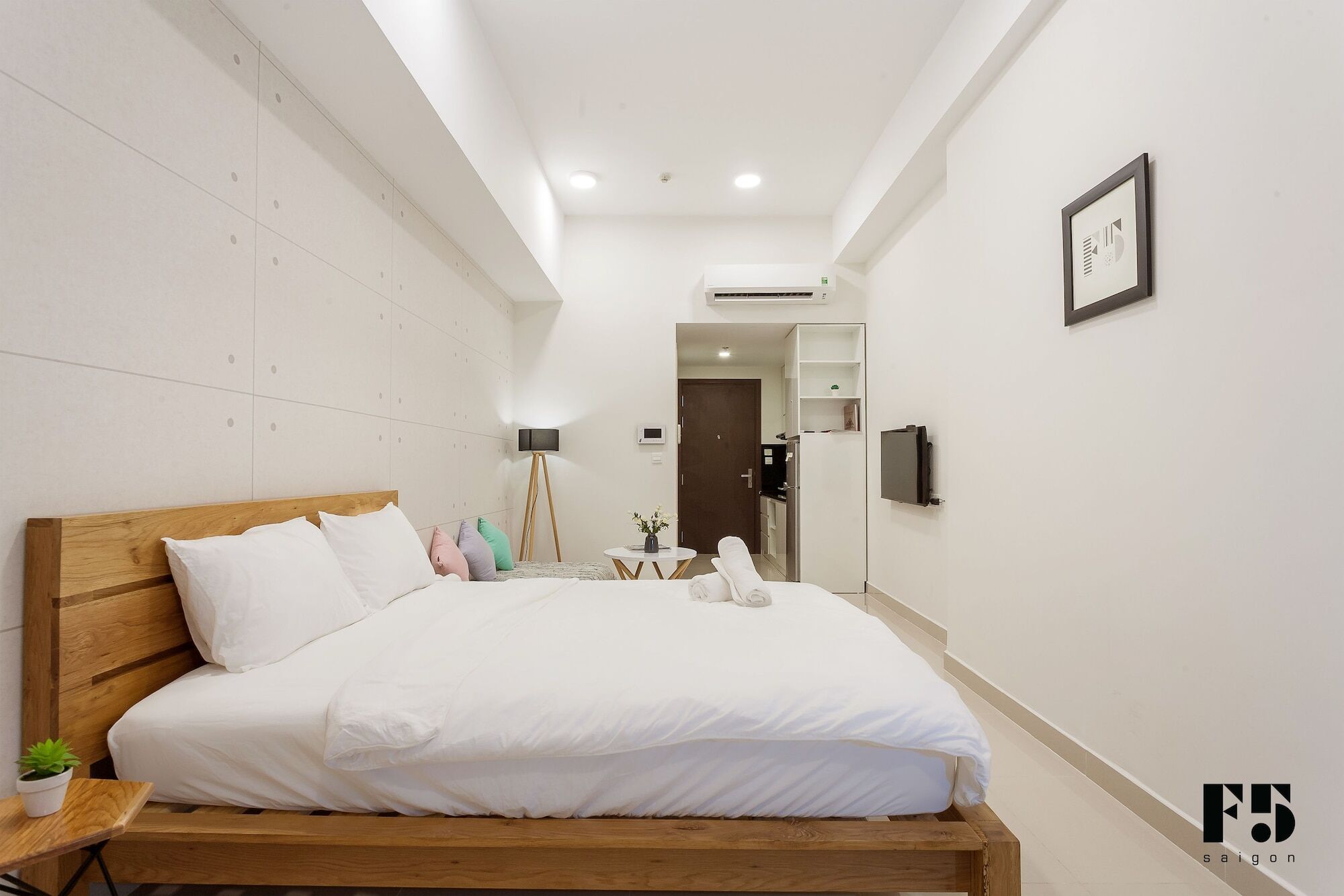 Apartment F5 Saigon Luxury