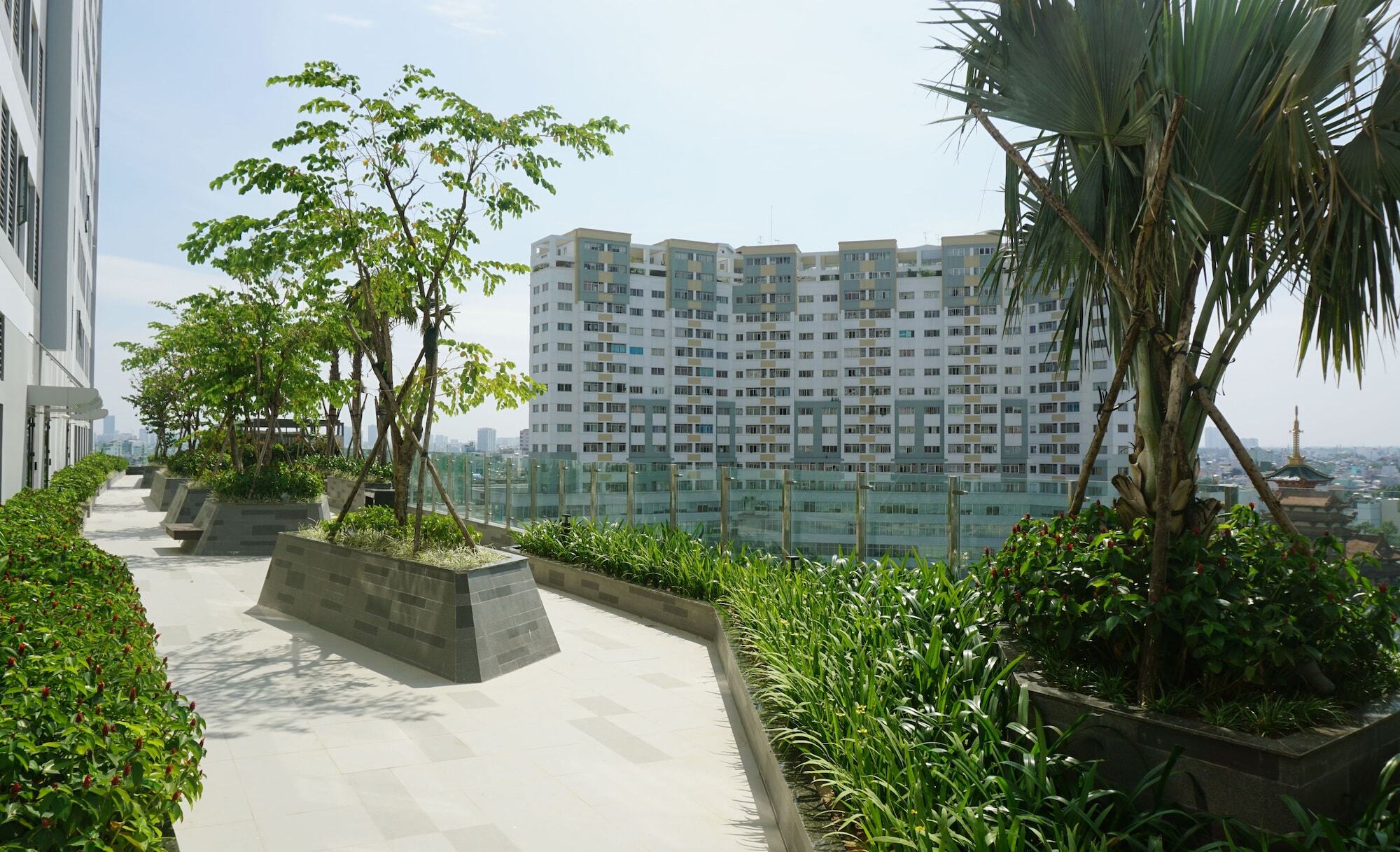 Apartment F5 Saigon Luxury *
