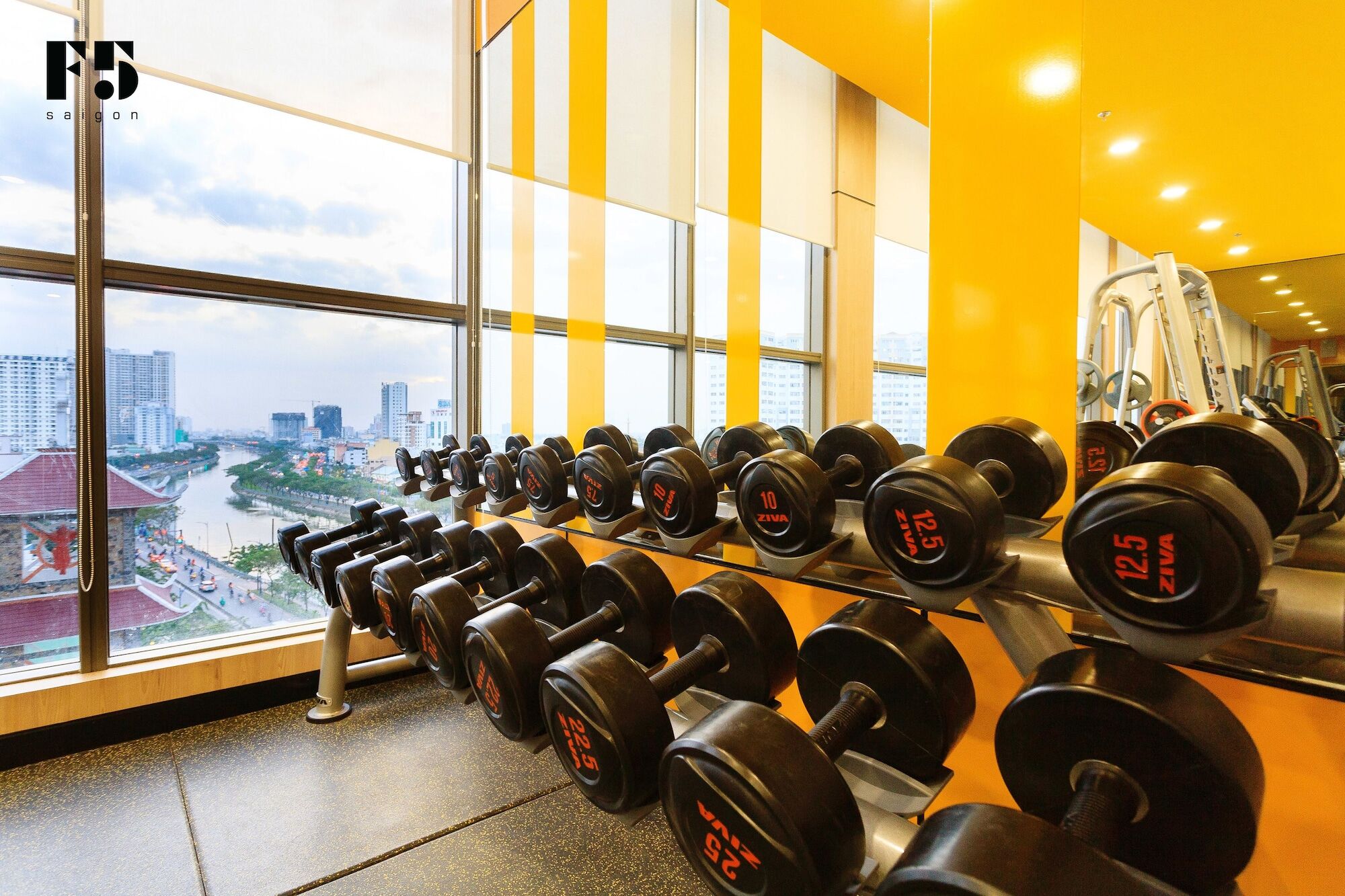 Apartment F5 Saigon Luxury