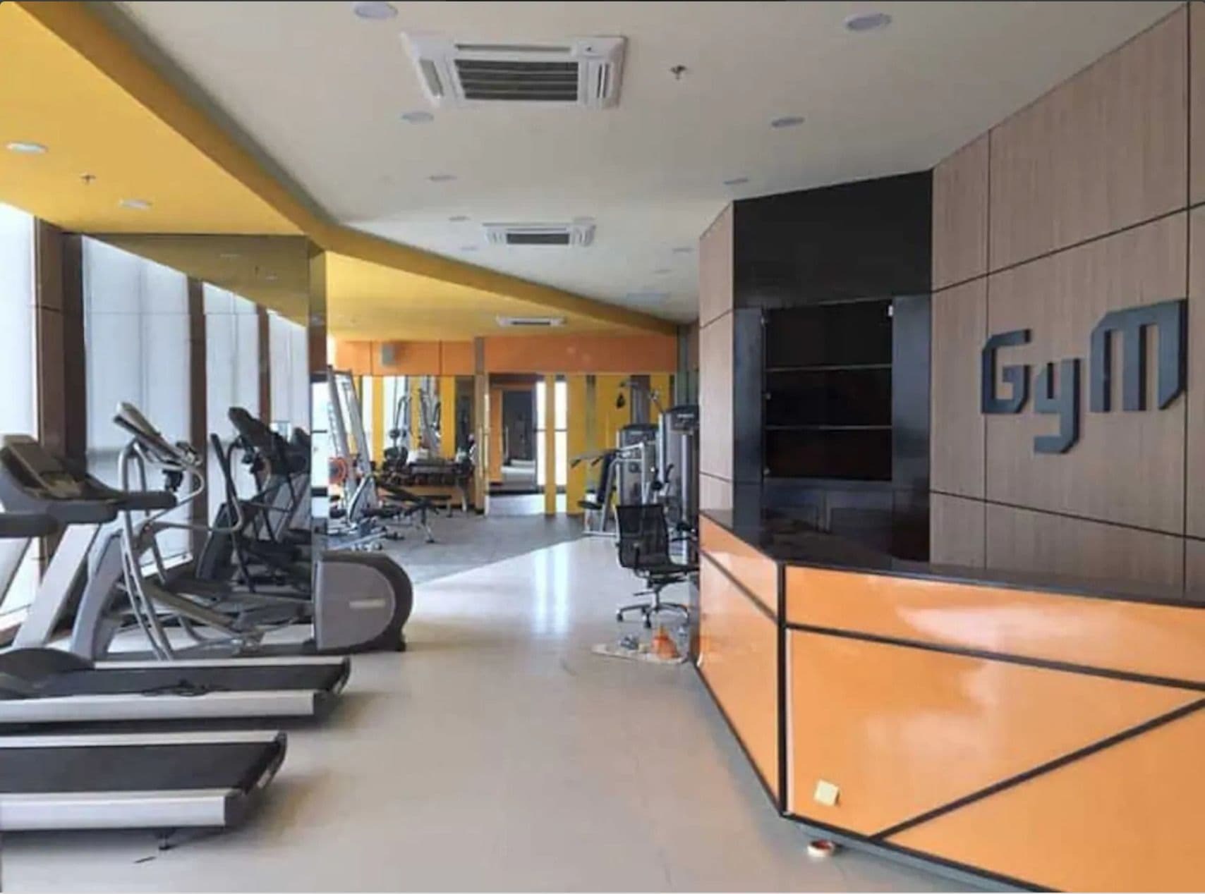 Cozrum Homes - Free Pool&gym - Rivergate Apartment Ho Chi Minh City