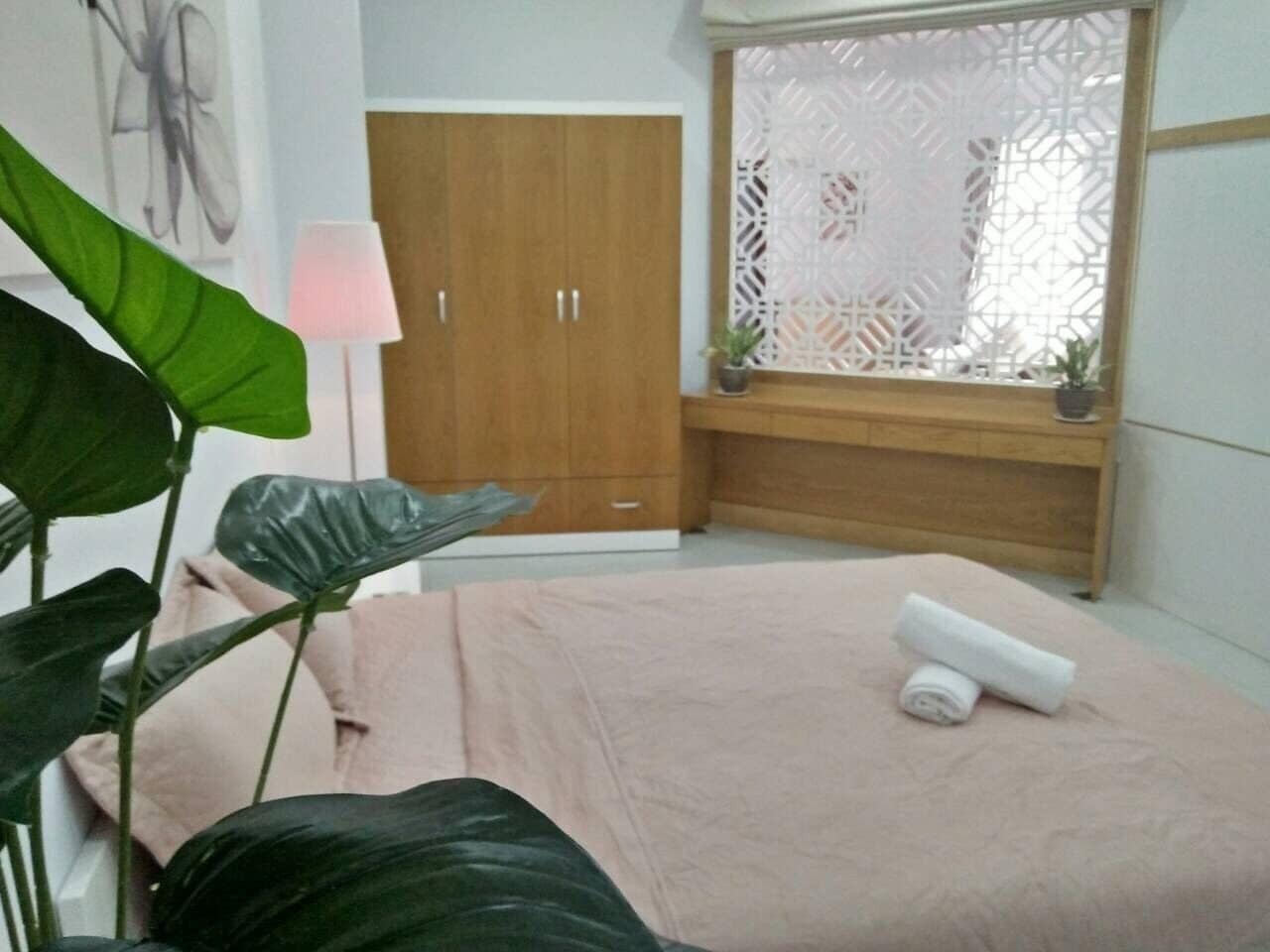 Lehome Serviced *