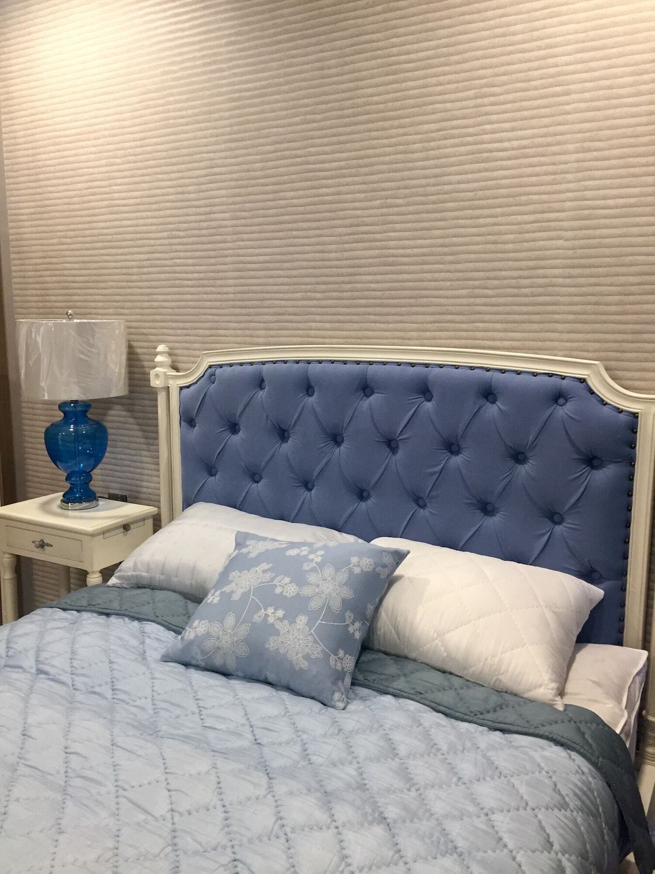 Luxury Apartmentel - Vinhomes Golden River