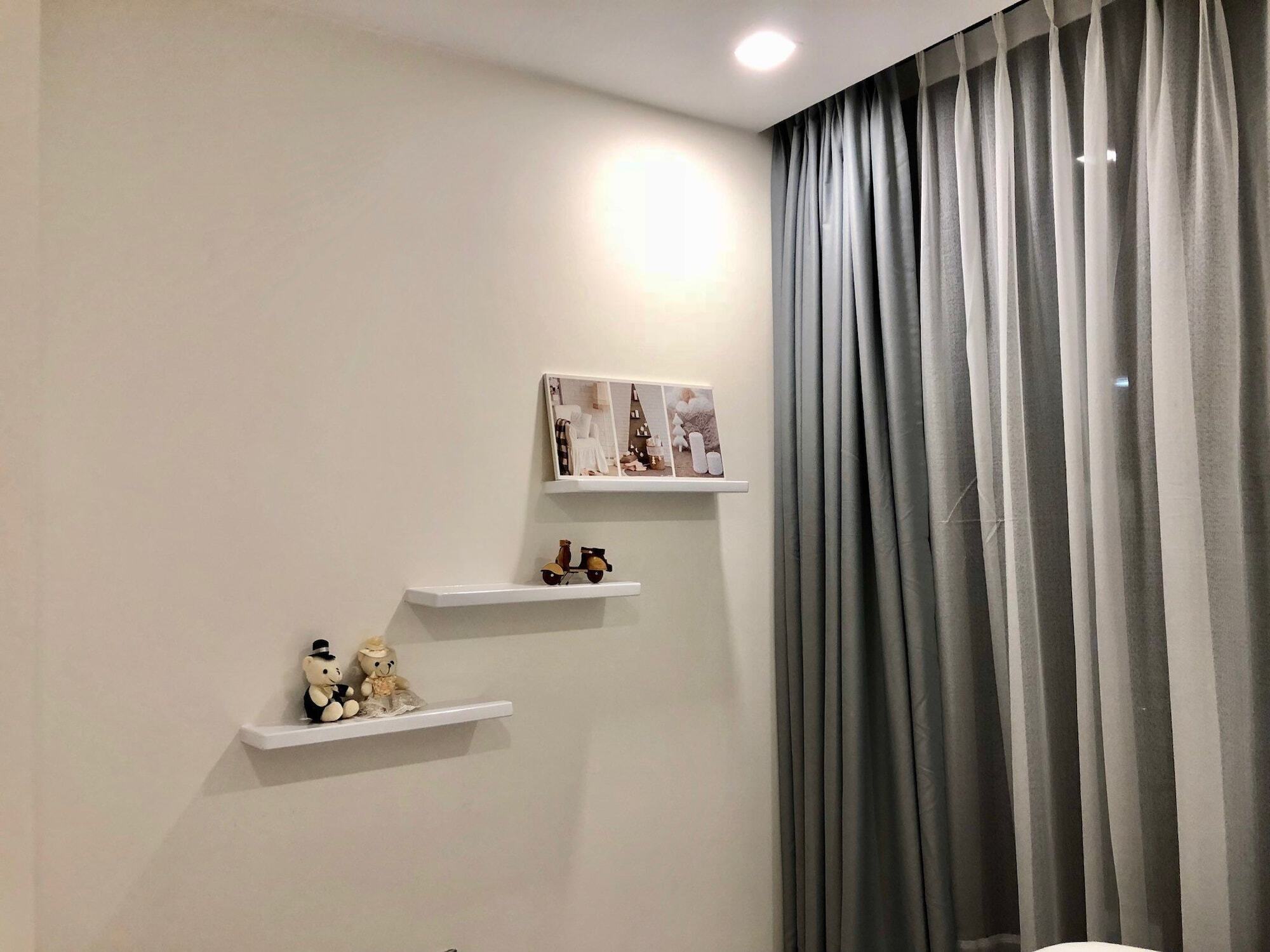 Mins - Vinhome Golden River