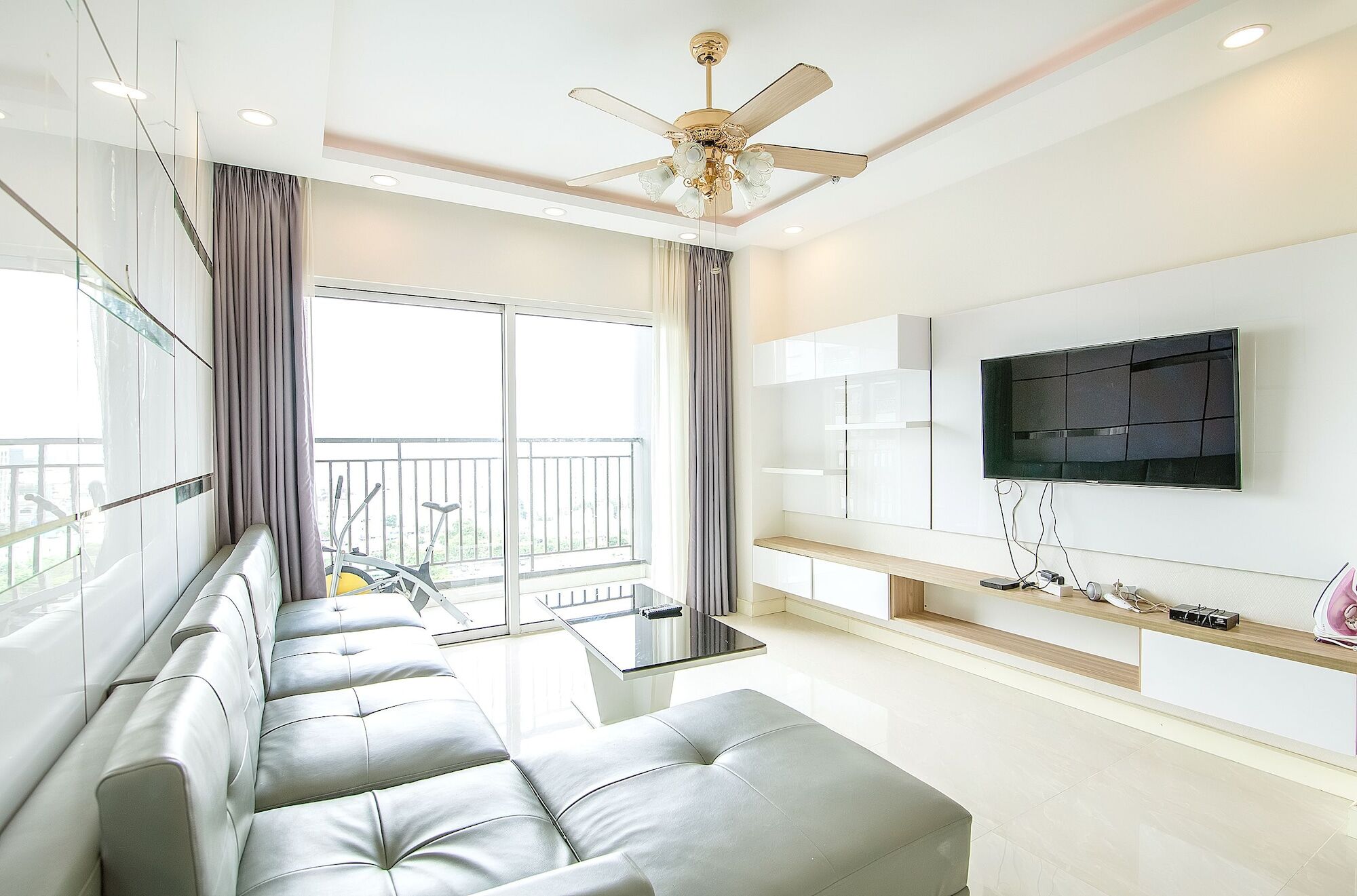 Henry Sunrise Apartment Ho Chi Minh City