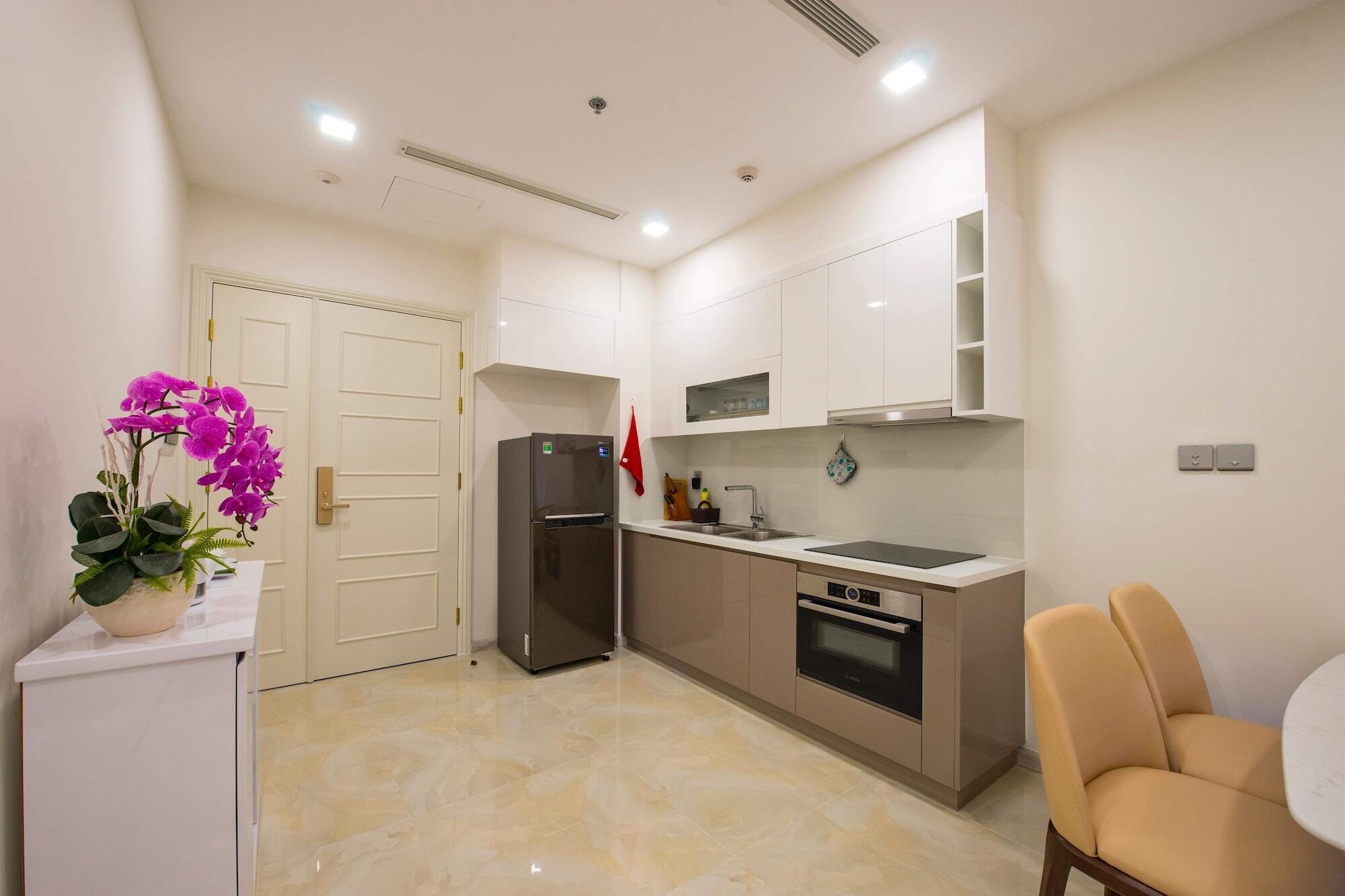 Apartment Mins - Vinhome Golden River *