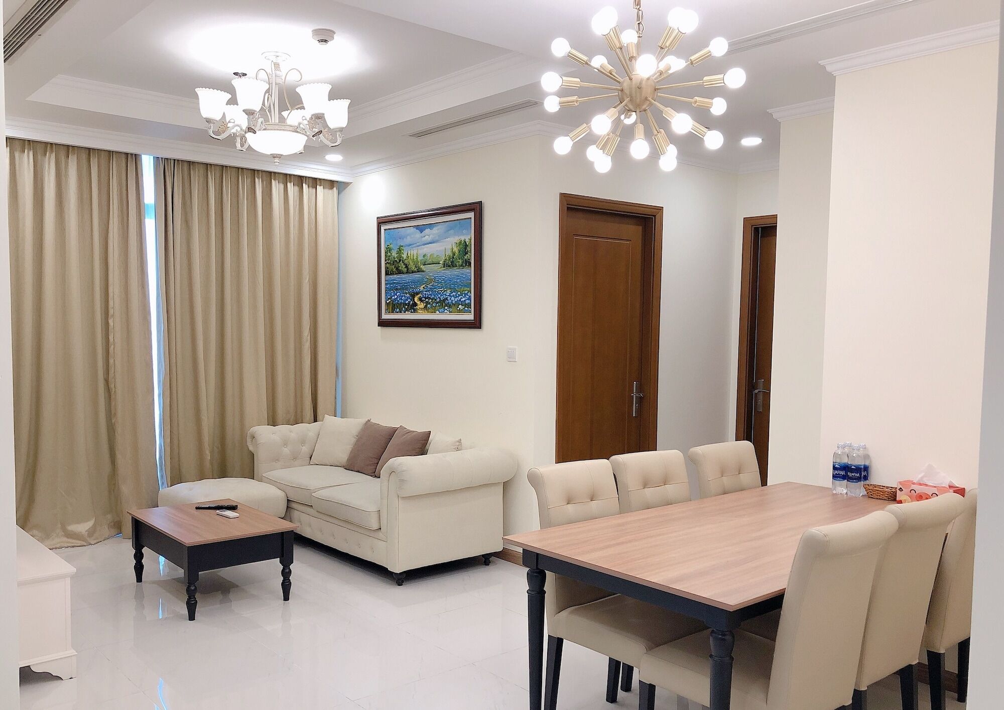 Kelly House - Vinhomes Park * Ho Chi Minh City