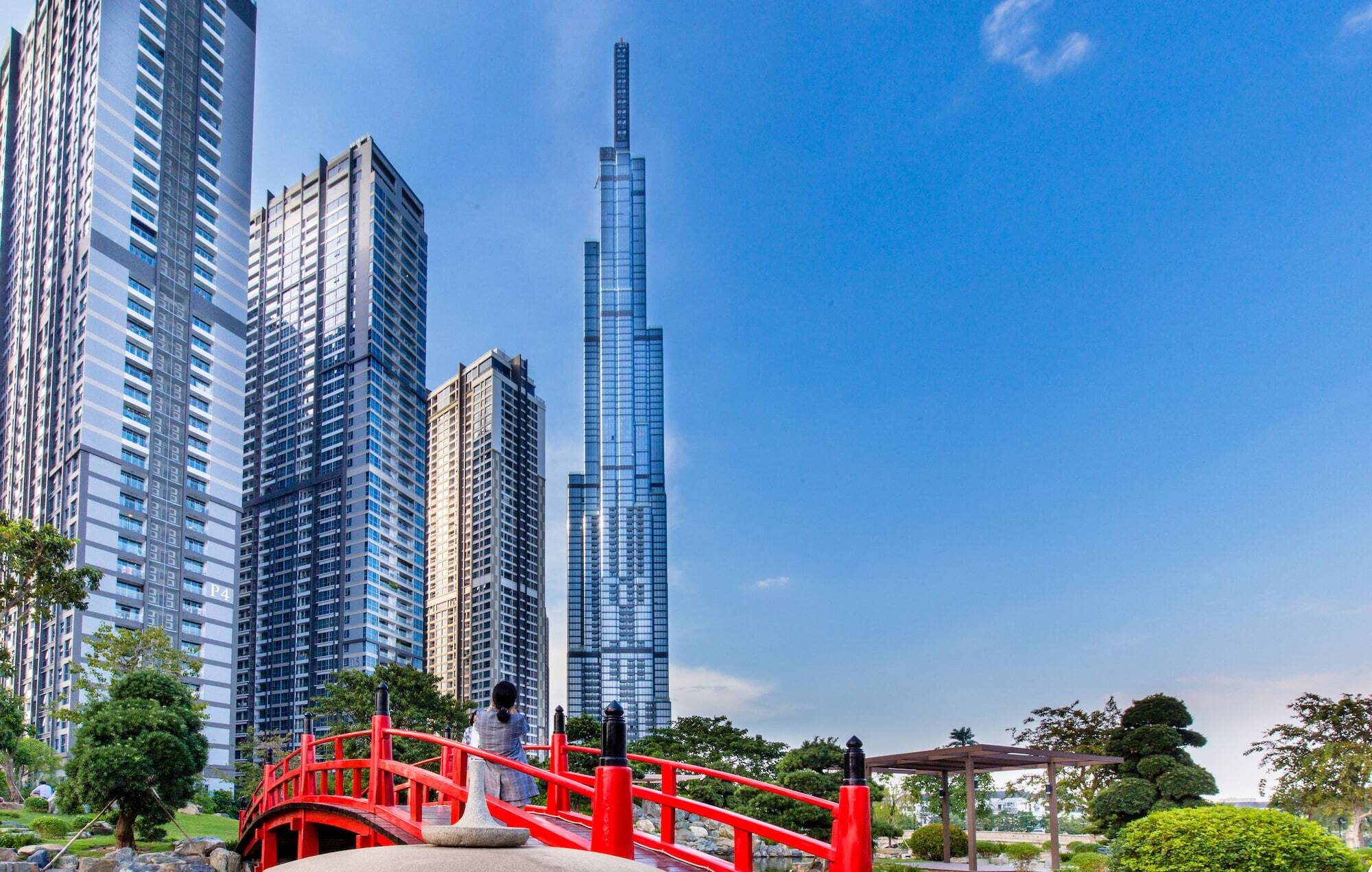 Kelly House - Vinhomes Park Apartment *