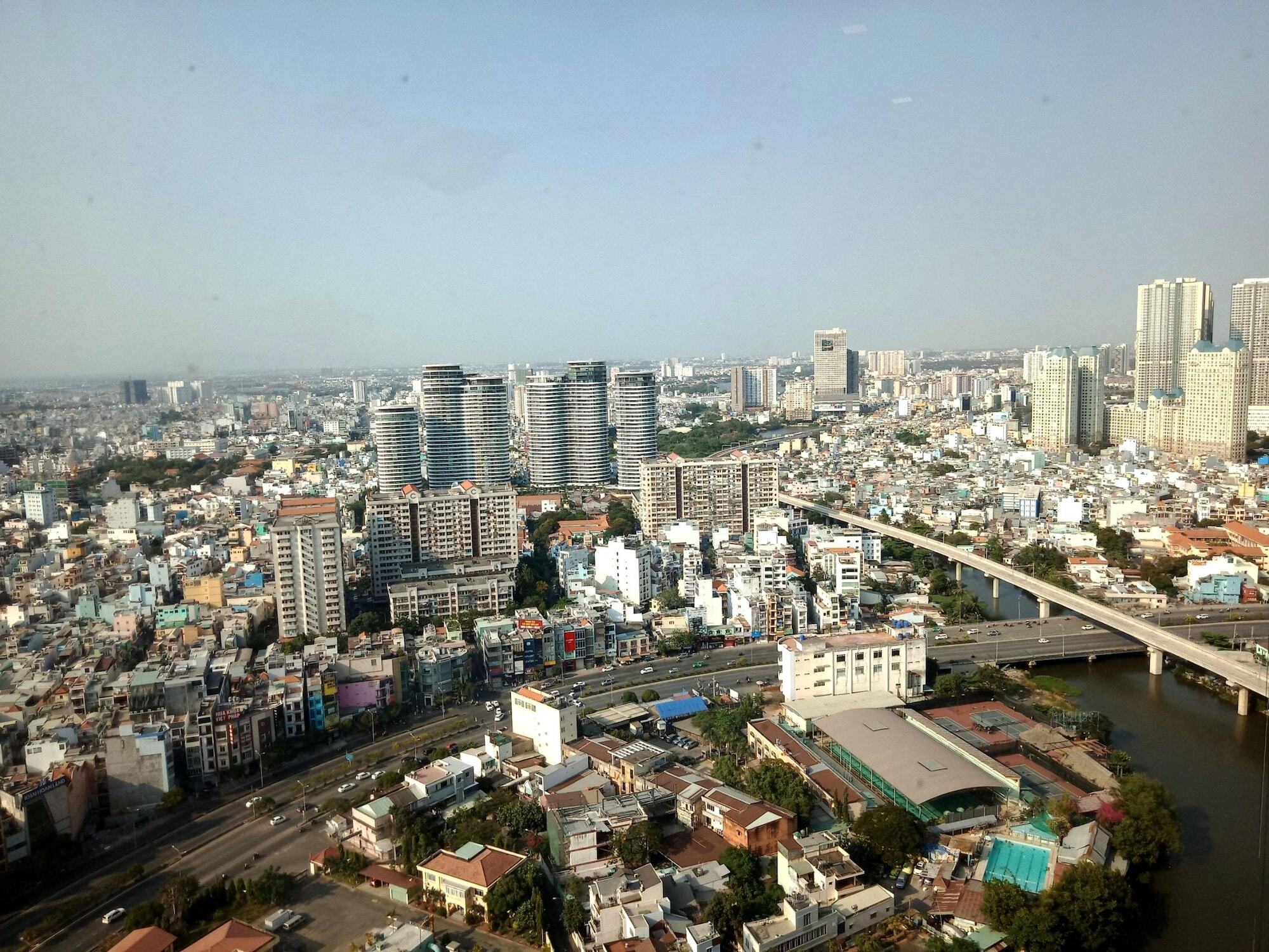 Apartment Saigon House Vinhomes Golden River Ho Chi Minh City