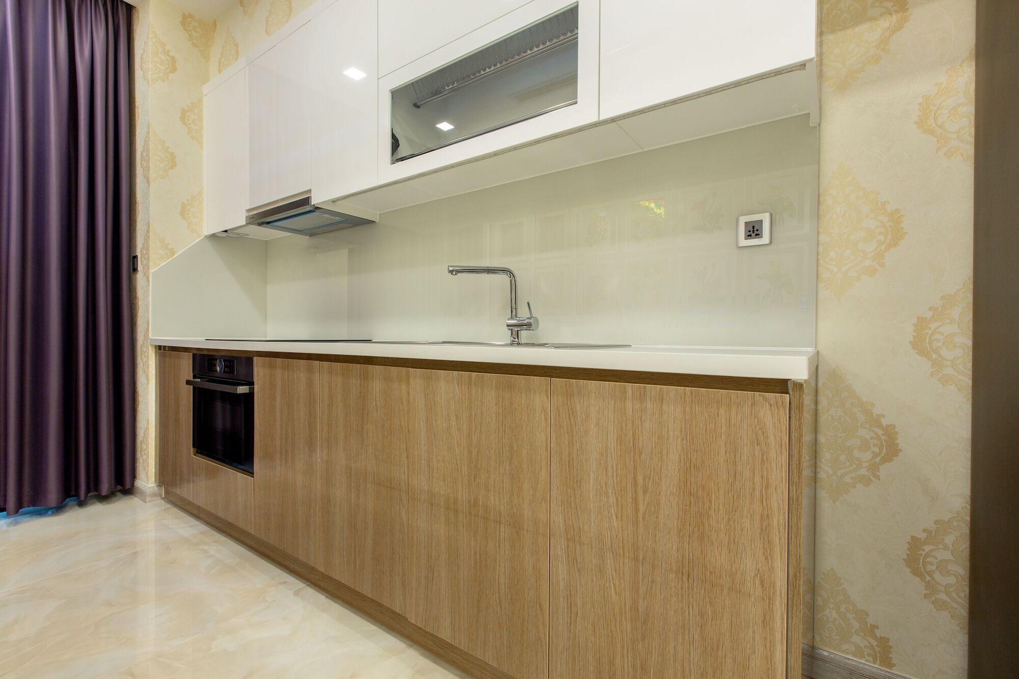 Qq - Vinhome Golden River - D.1 Apartment *