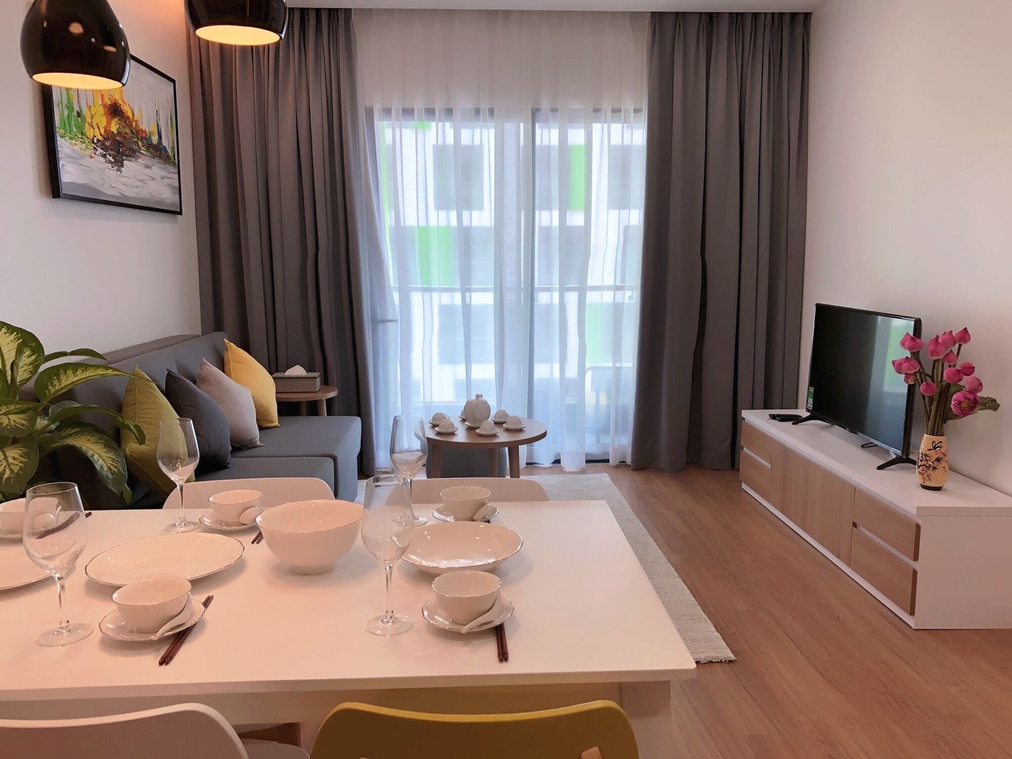 Republic Plaza Serviced *