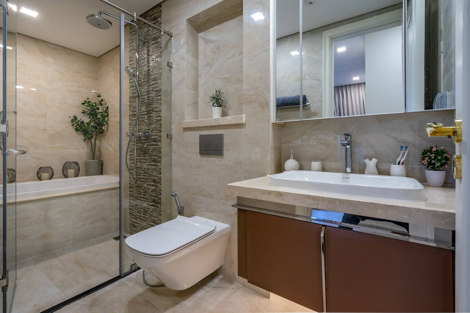 Qq - Vinhome Golden River - D.1 Apartment Ho Chi Minh City