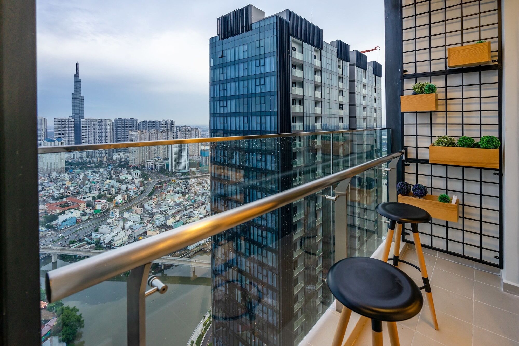 Apartment Qq - Vinhome Golden River - D.1 *