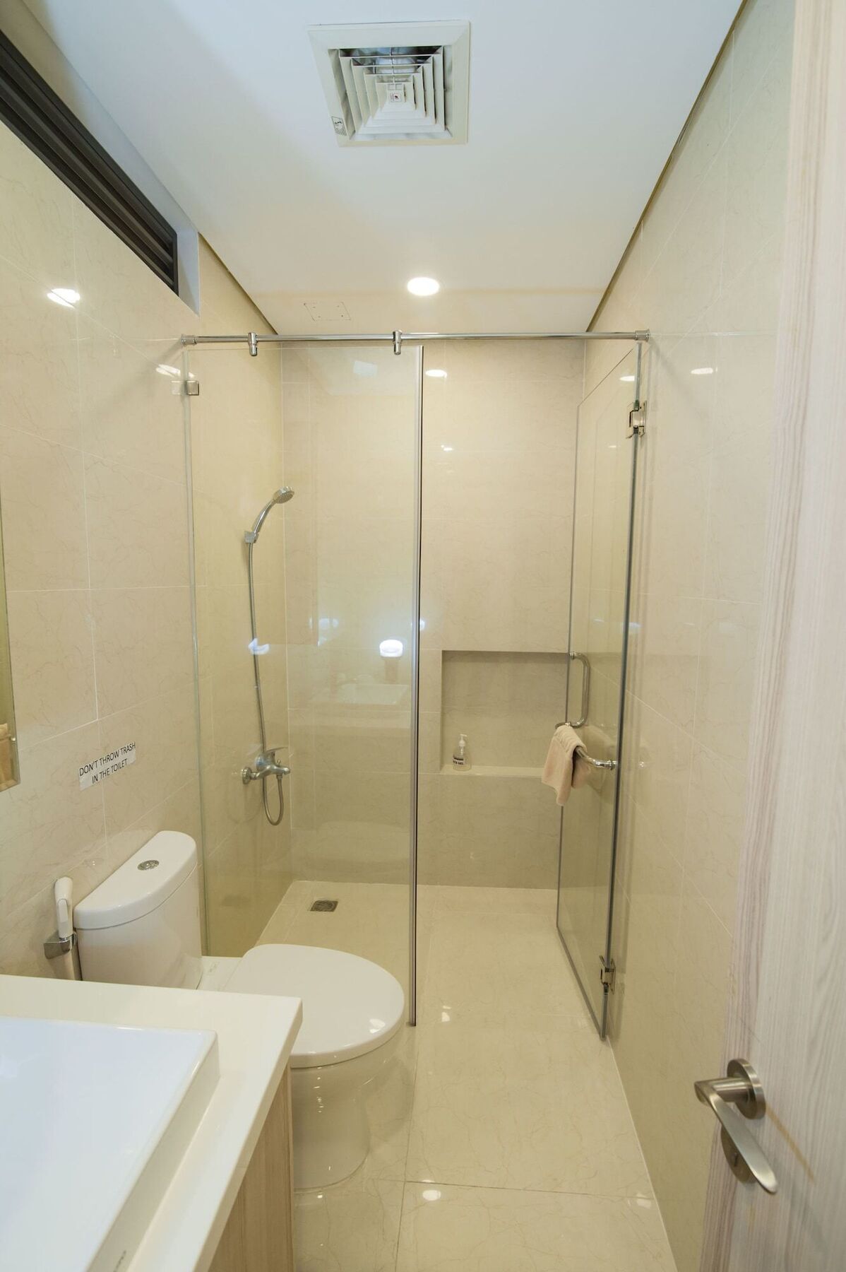 Golden Sands Service Apartment Ho Chi Minh City