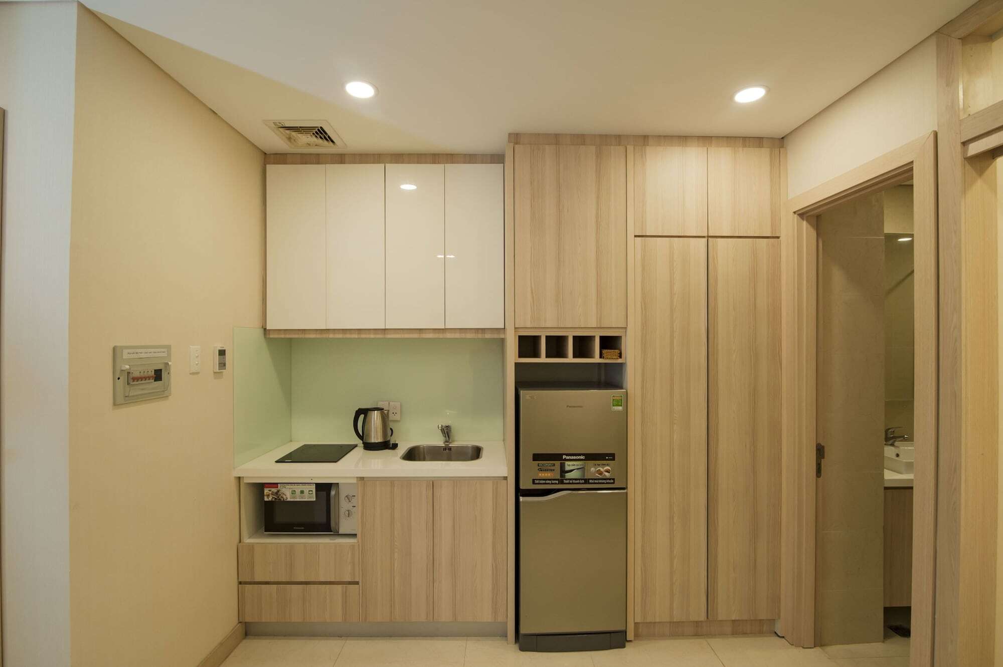 Golden Sands Service * Ho Chi Minh City