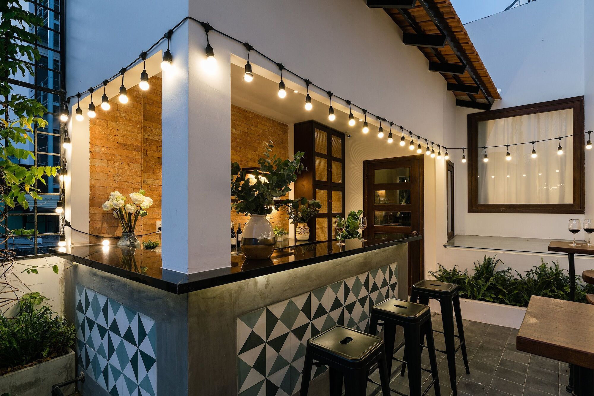 Triple E House Căn hộ