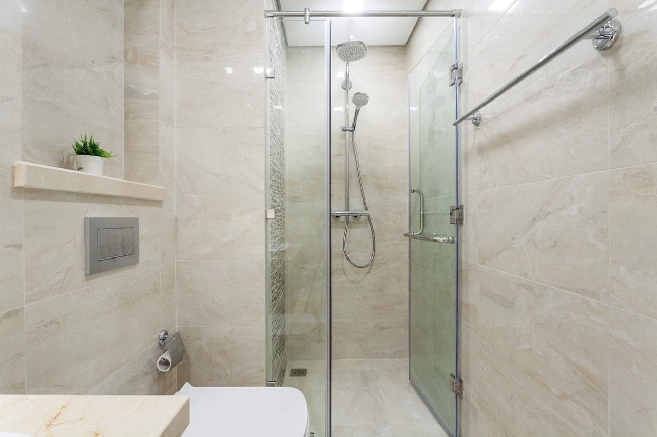 Vinhomes Golden River P'house Apartment *