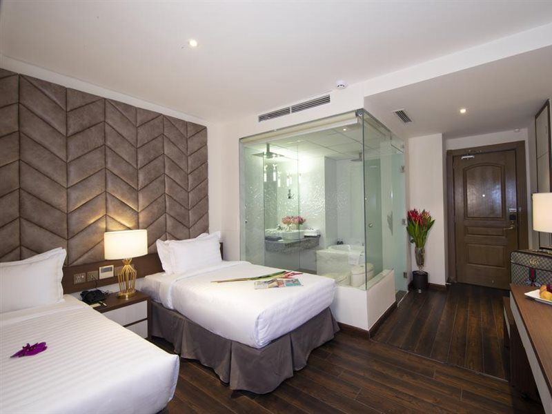 Diamond Hill 4*