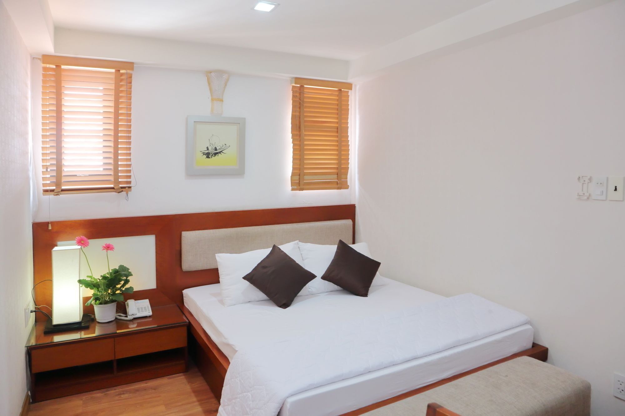 Hotel In Saigon - Phu My Hung 2 2*