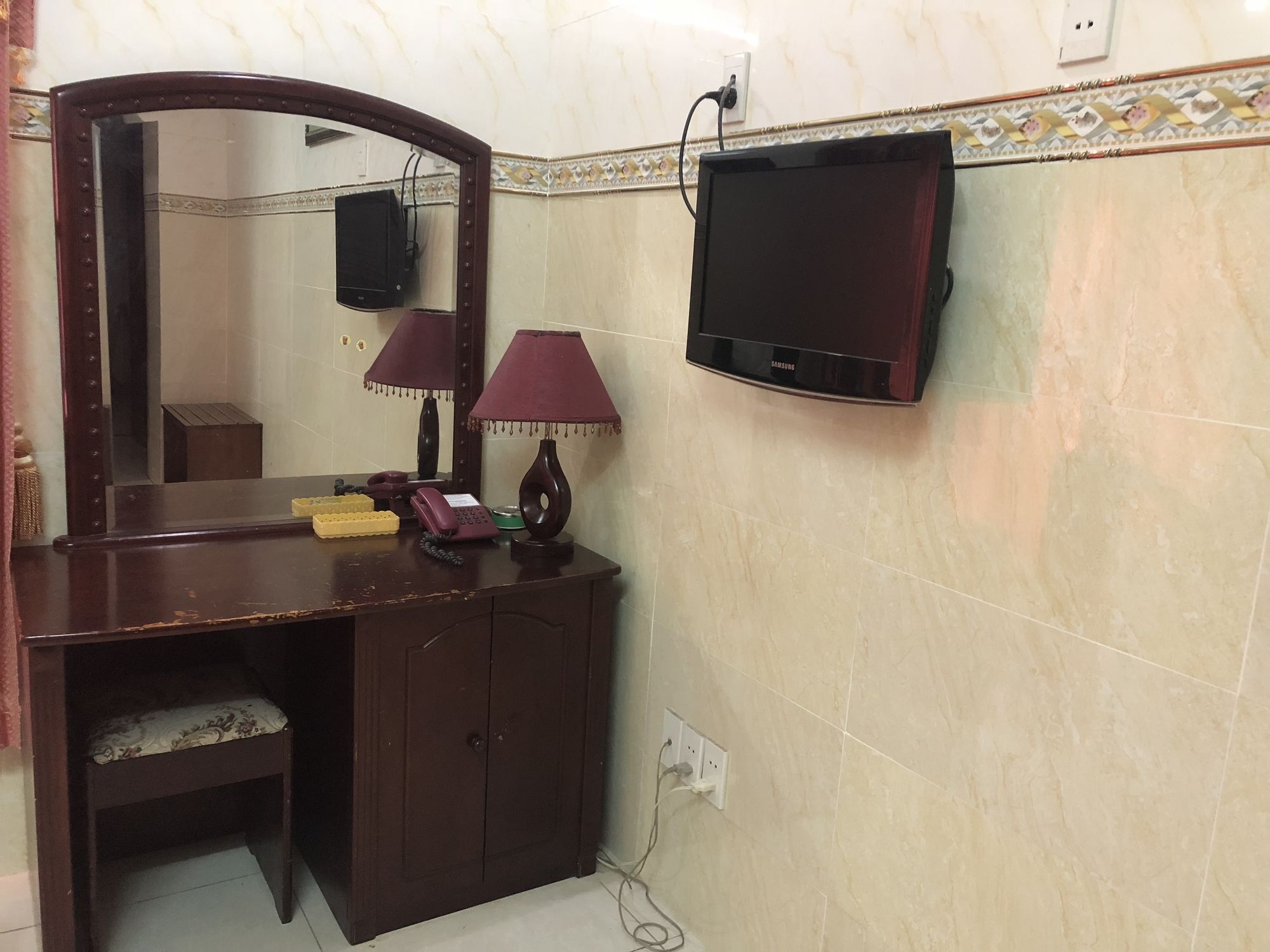 Palm - Hoang Dung Hotel 2*