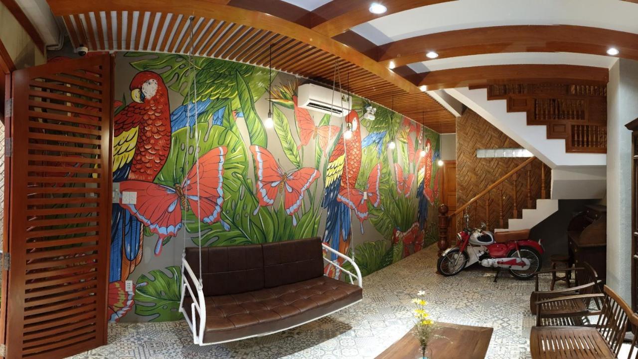 Saigon1984 Vintage Private District 1 With 6 Bedrooms And 6 Bathrooms Holiday home