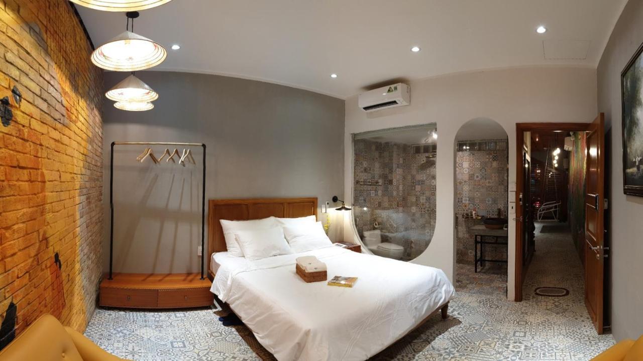 Saigon1984 Vintage Private District 1 With 6 Bedrooms And 6 Bathrooms Holiday home *