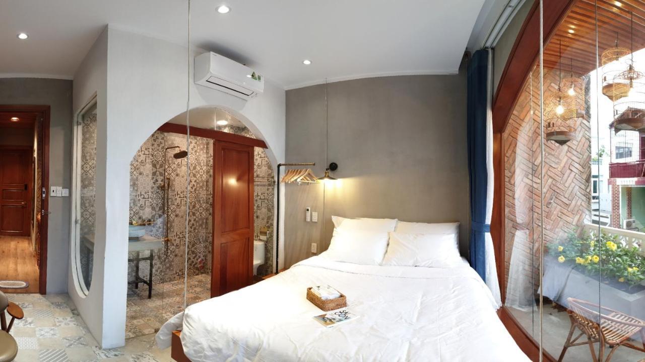 Saigon1984 Vintage Private District 1 With 6 Bedrooms And 6 Bathrooms *