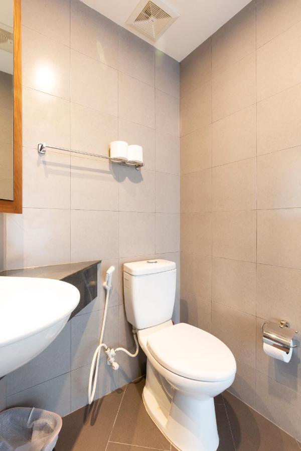Auhome - Wooden Apartment Ho Chi Minh City