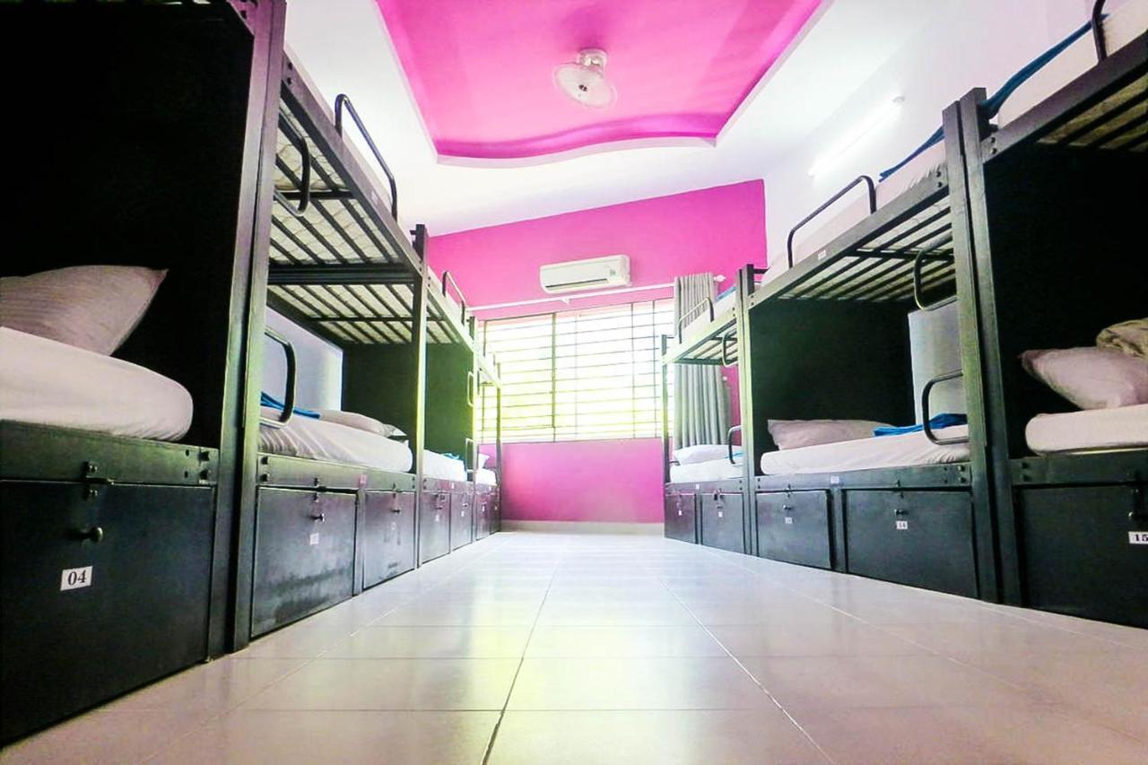 Hangout Hcm (adults Only) * Ho Chi Minh City