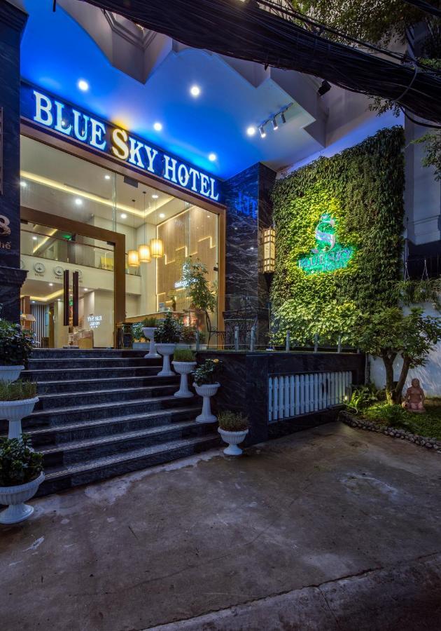 Blue Sky Hotel 3*