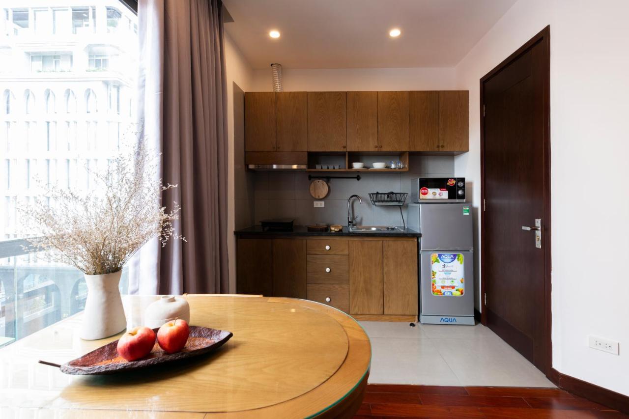 Auhome - Wooden Apartment *