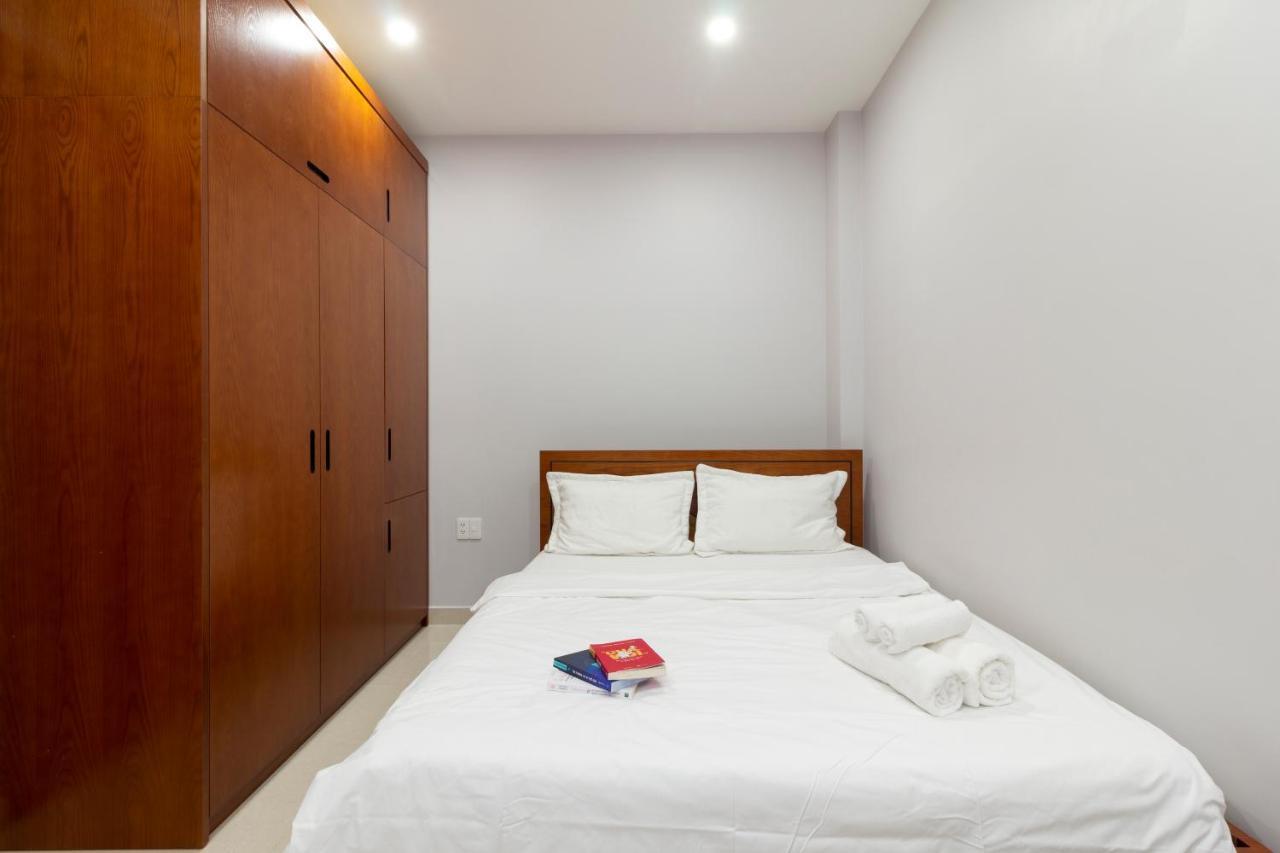 Cbd - In Central - The Art Apartment