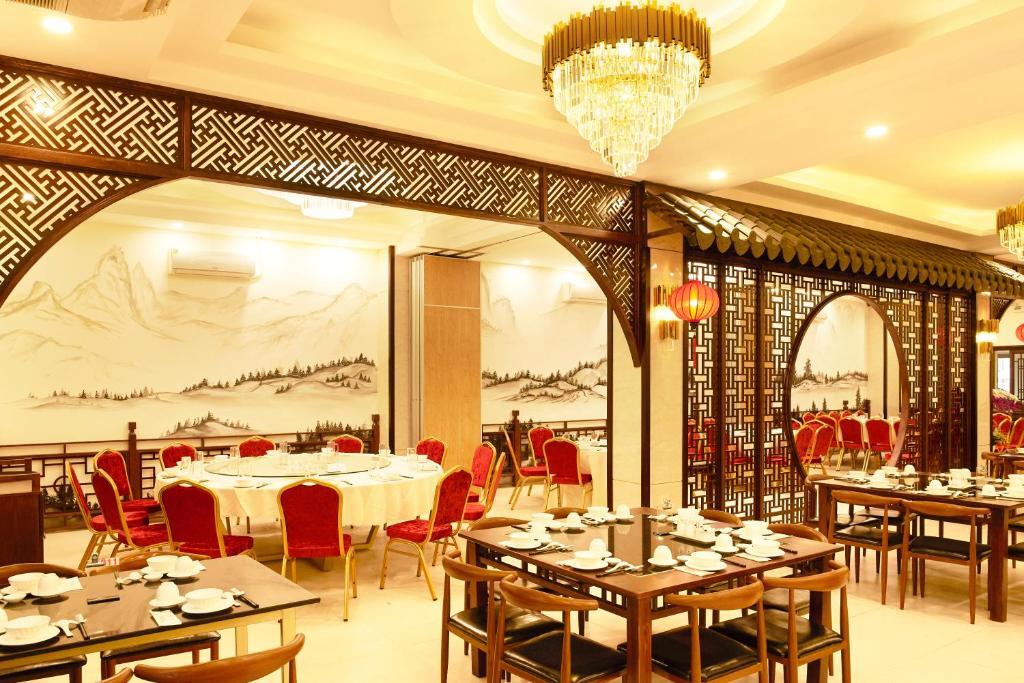 Ngoc Lan Hotel 2*