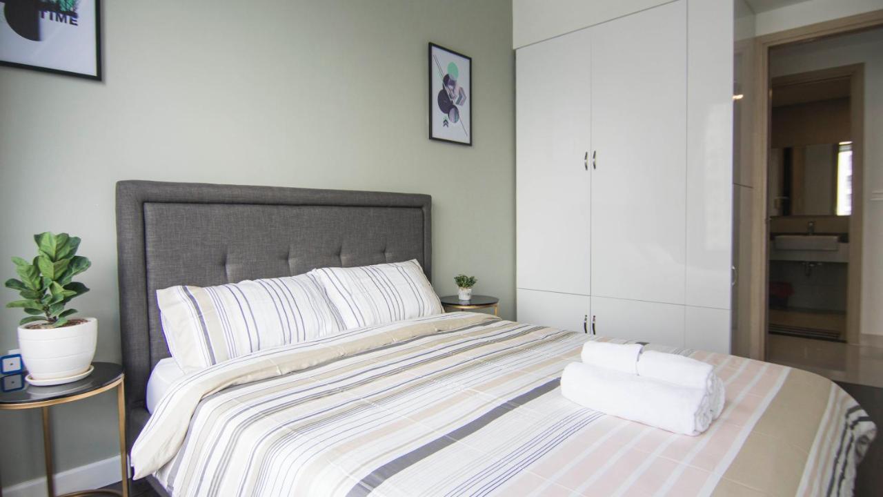 Apartment Saigon 9 - Rivergate Infinity Pool