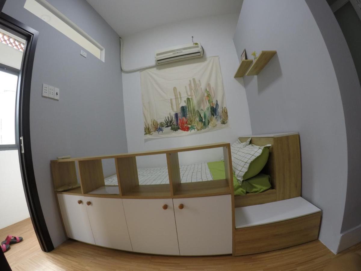 Homestay Te House *