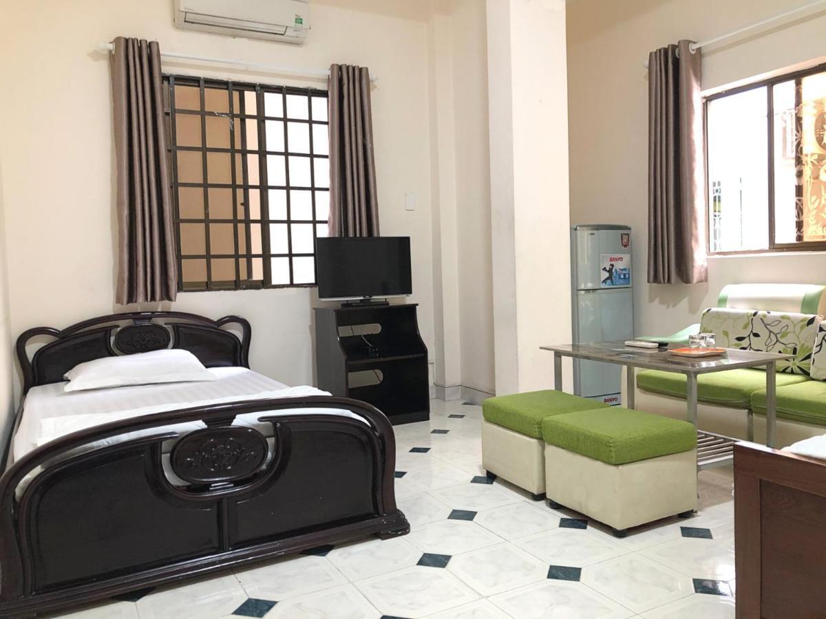 B.v.i Hotel