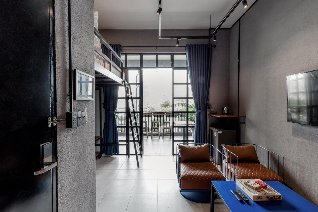 Circadian Industrial On Nguyen Hue Homestay *