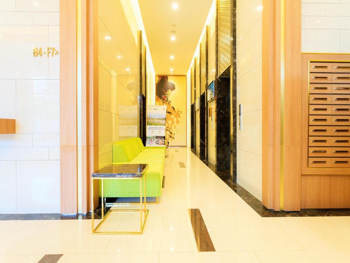 Soho - Saigon Central, 5-min-to-bui Vien Street Apartment