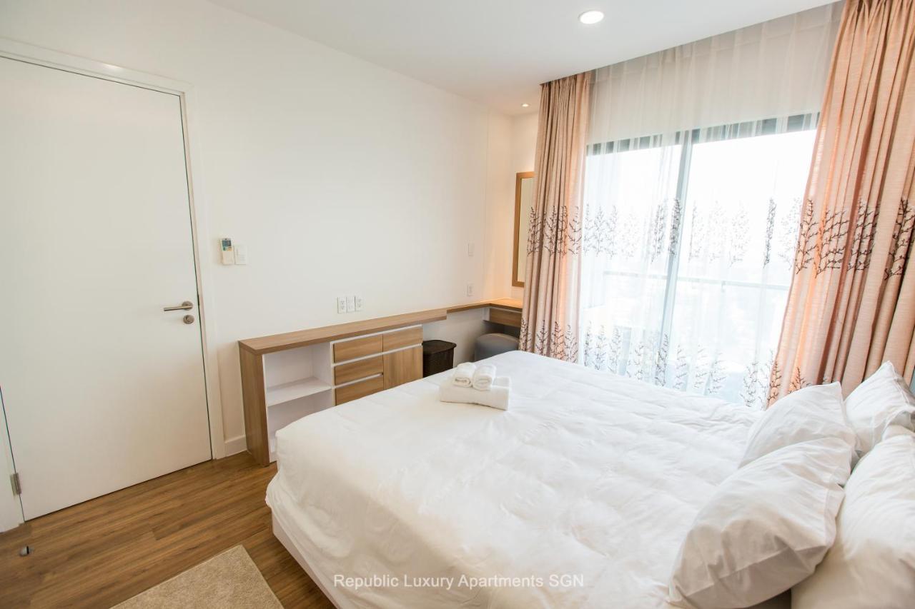 Aparthotel Republic *