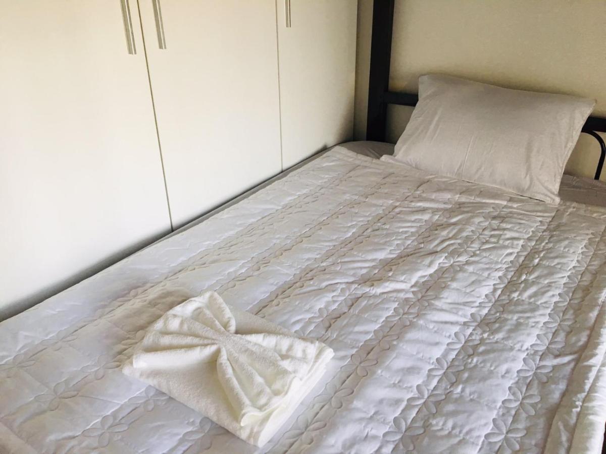 Gold Bee Dormitary Service Guest house