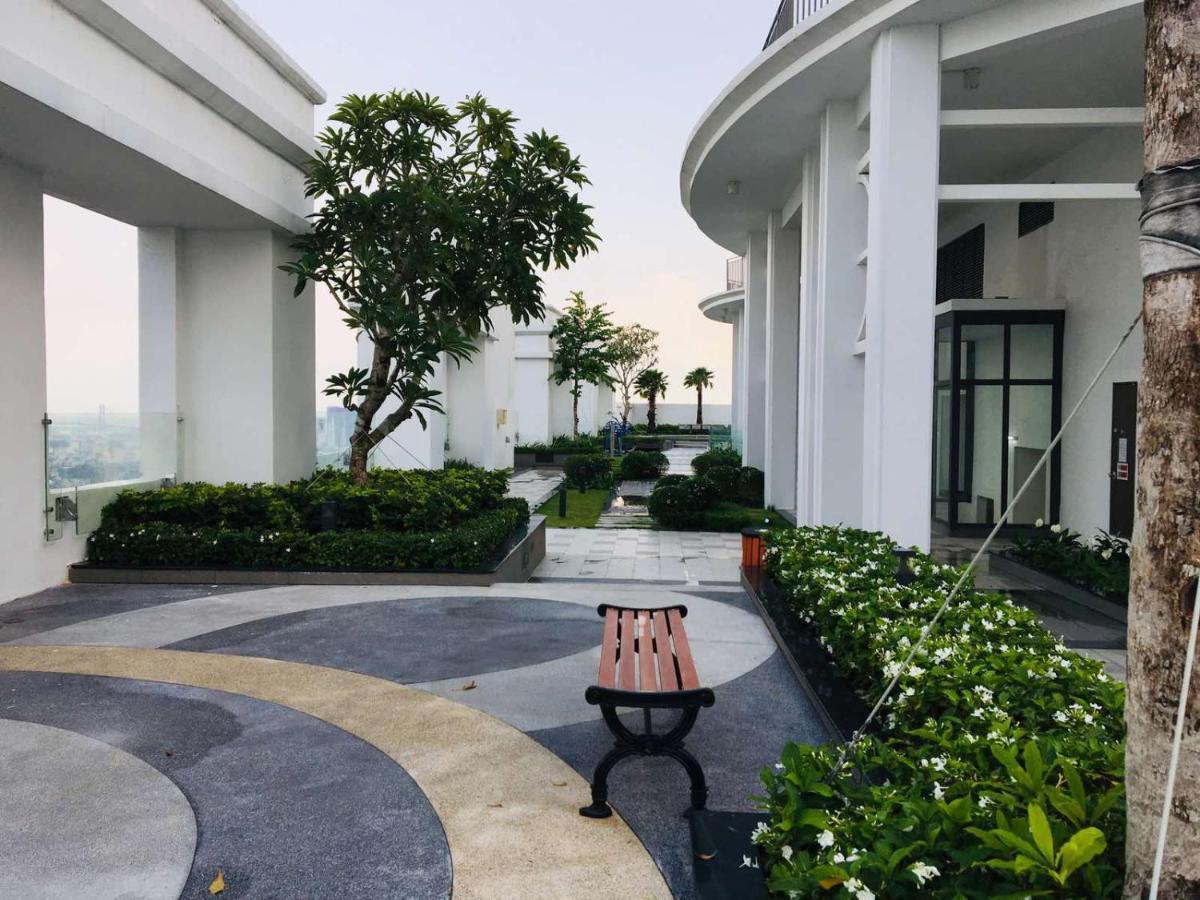 Gold Bee Dormitary Service Guest house *
