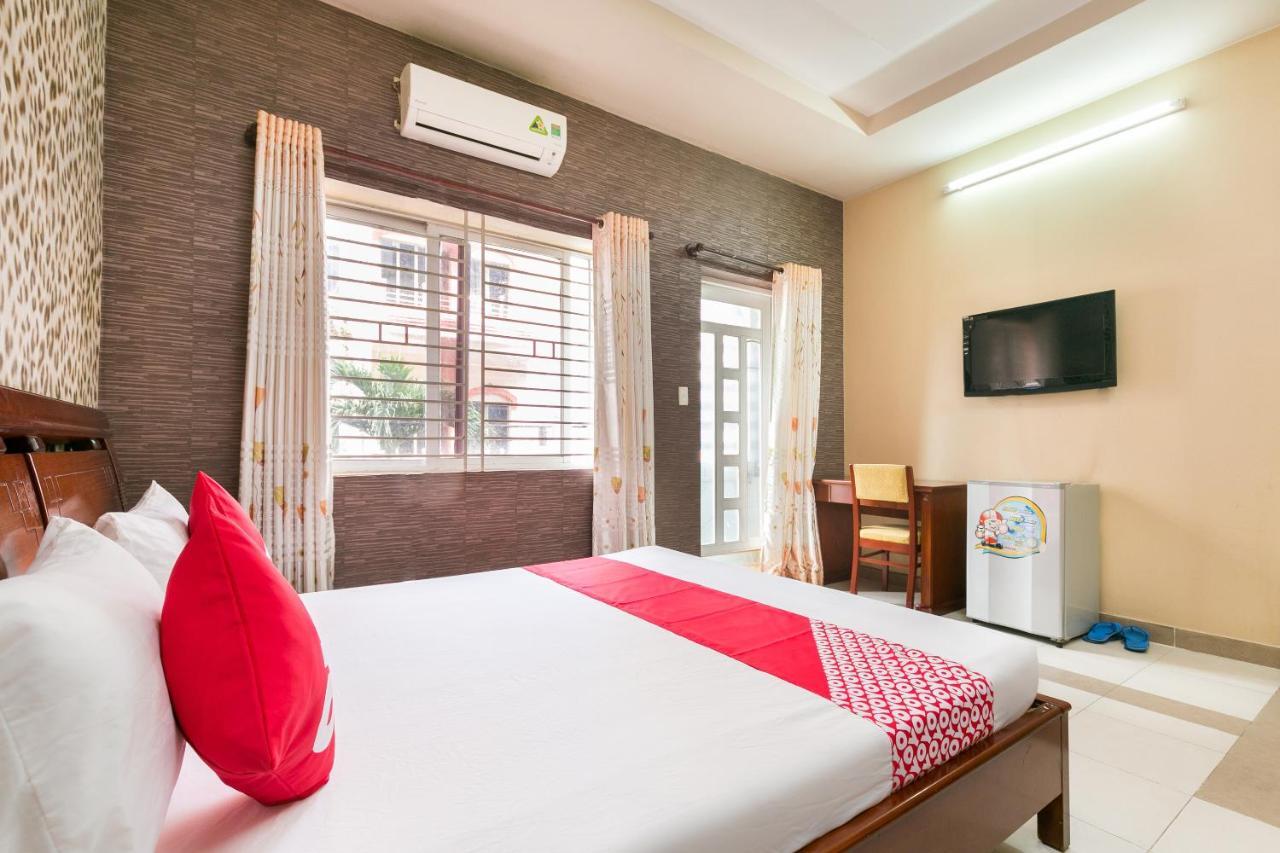 Oyo 568 Hoàng Long 2* TP. Hồ Chí Minh