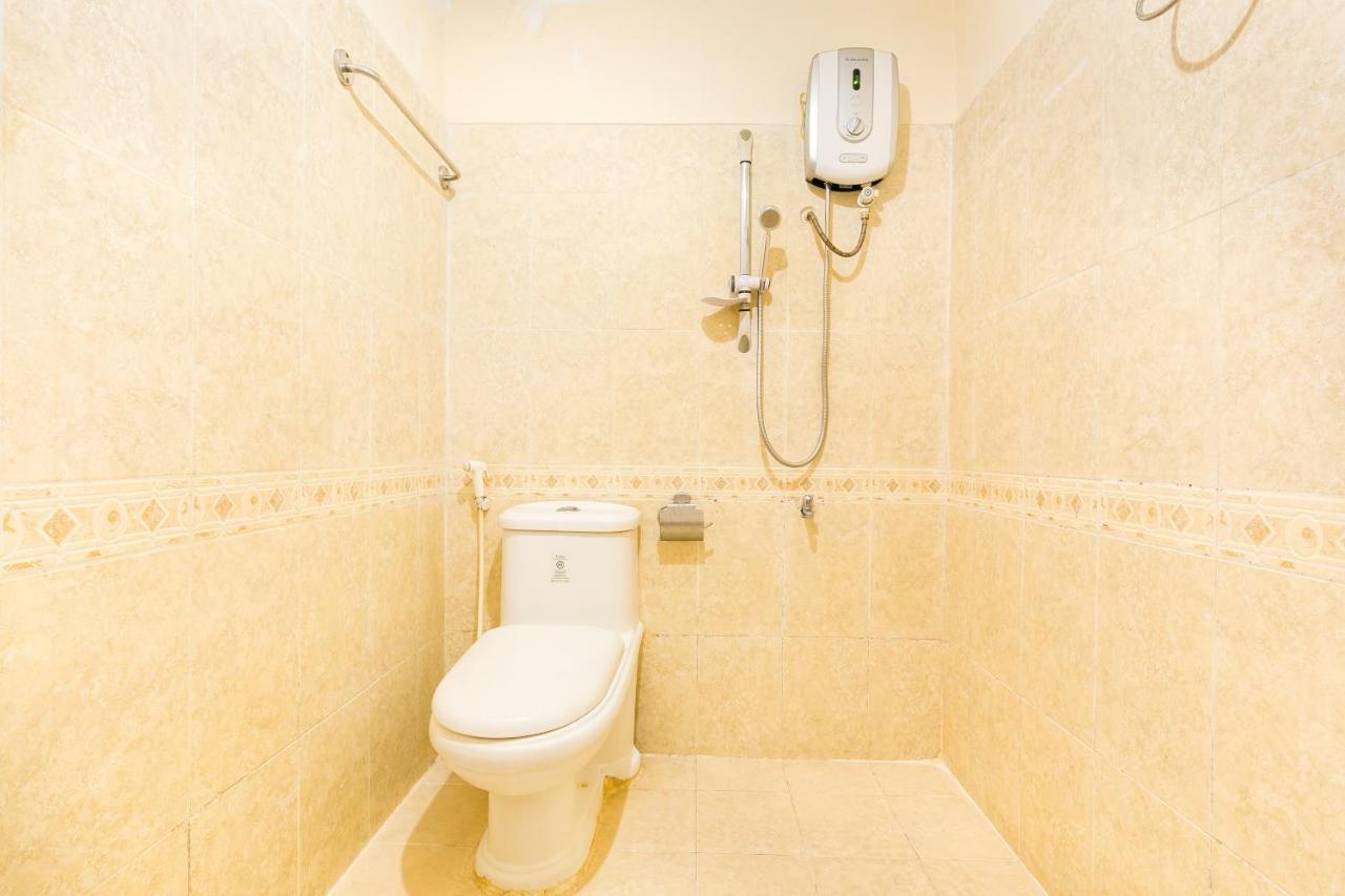 Khách sạn Oyo 568 Hoàng Long