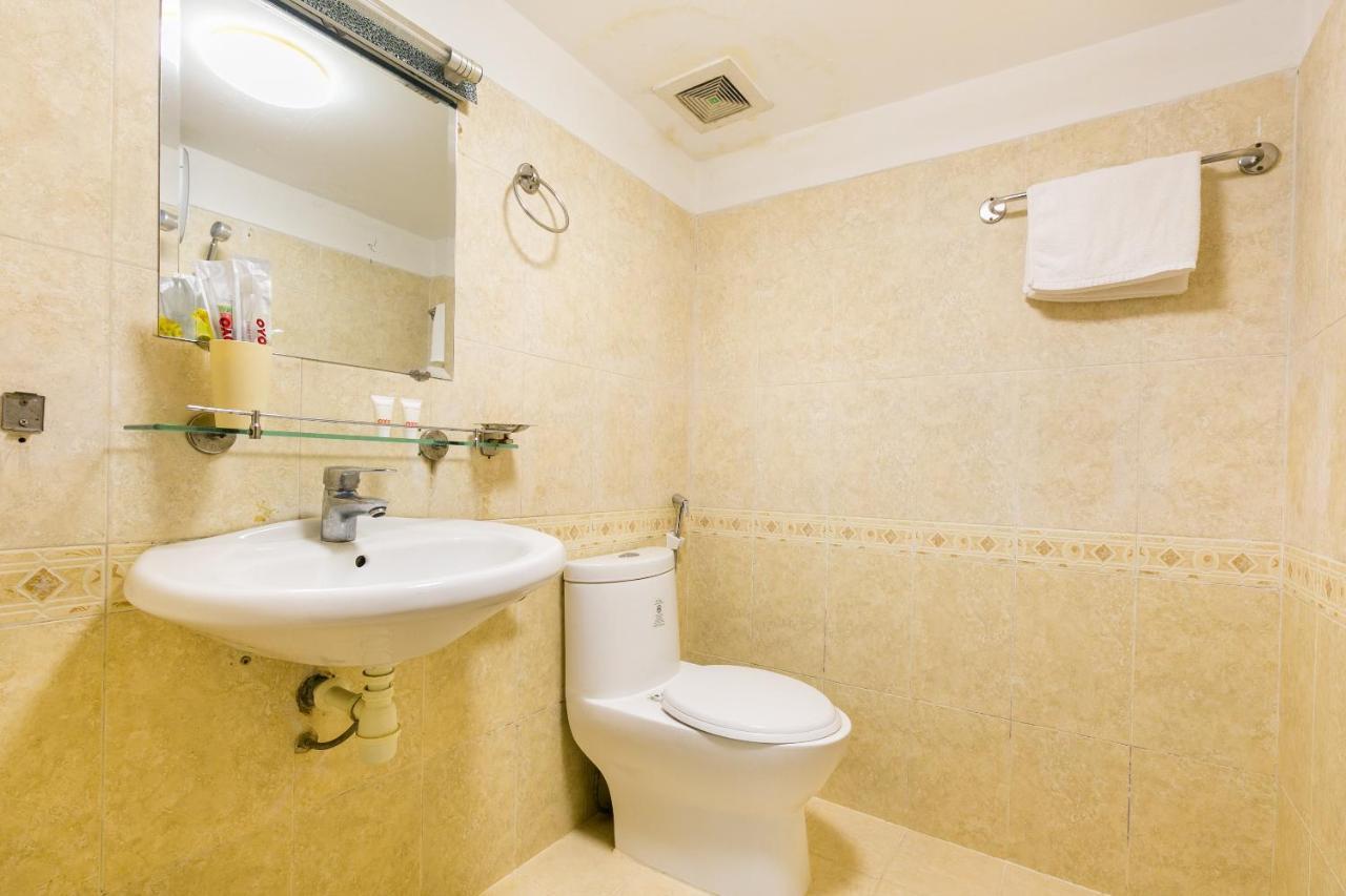 Khách sạn Oyo 568 Hoàng Long TP. Hồ Chí Minh